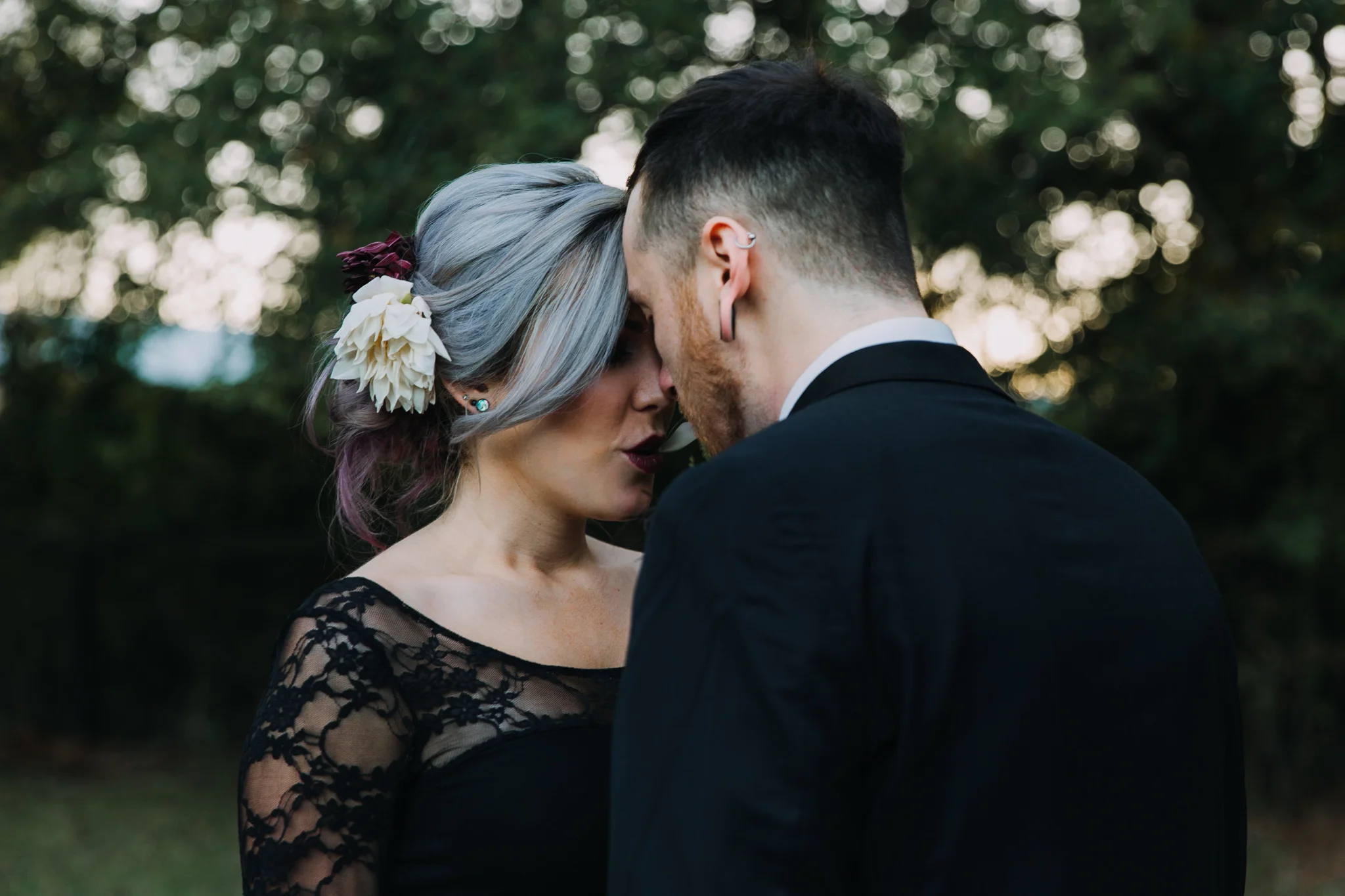 Georgia-Couples-Haunted-Halloween-Wedding-24.jpg