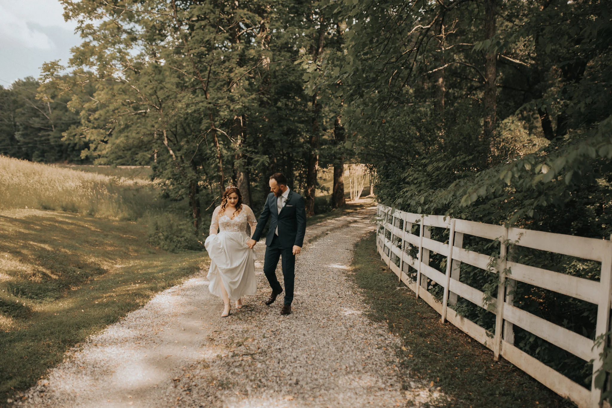 KateMatt-North-Georgia-Wedding-Photographer-Mountain-Laurel-Farm-47.jpg