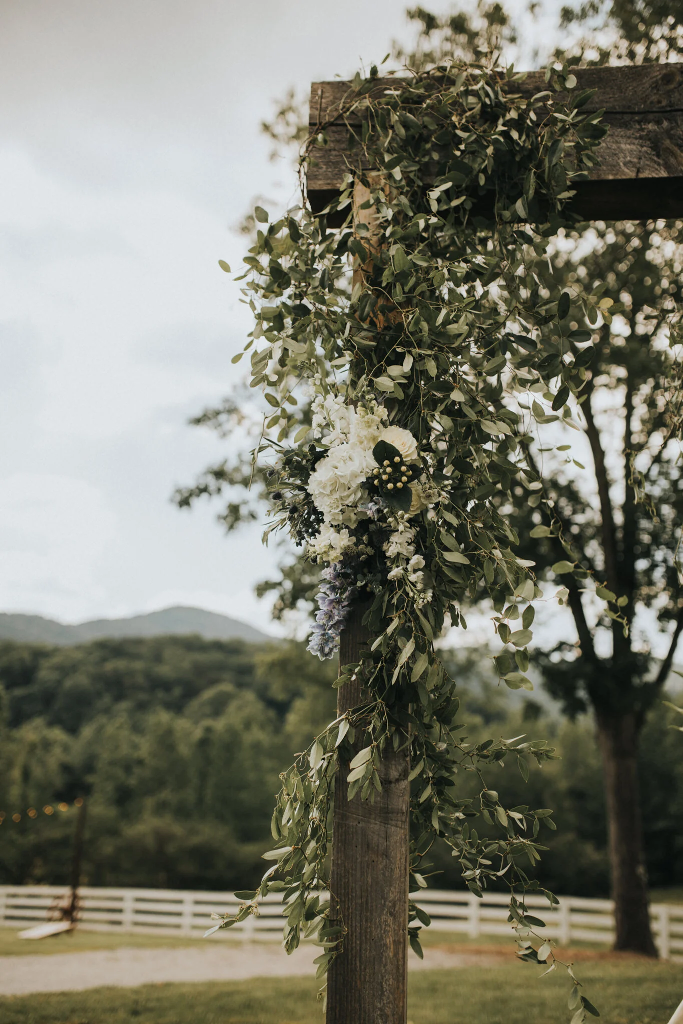 KateMatt-North-Georgia-Wedding-Photographer-Mountain-Laurel-Farm-75.jpg