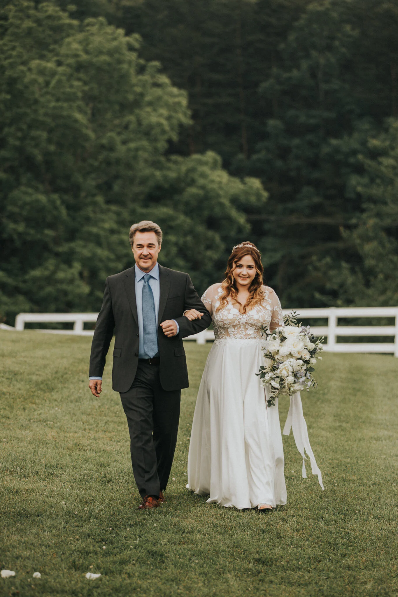 KateMatt-North-Georgia-Wedding-Photographer-Mountain-Laurel-Farm-98.jpg