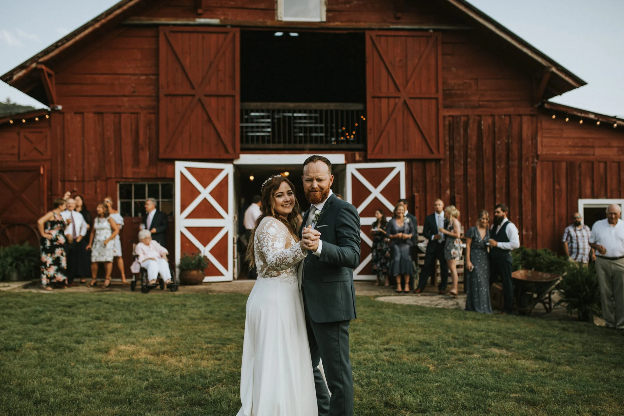 KateMatt-North-Georgia-Wedding-Photographer-Mountain-Laurel-Farm-124.jpg
