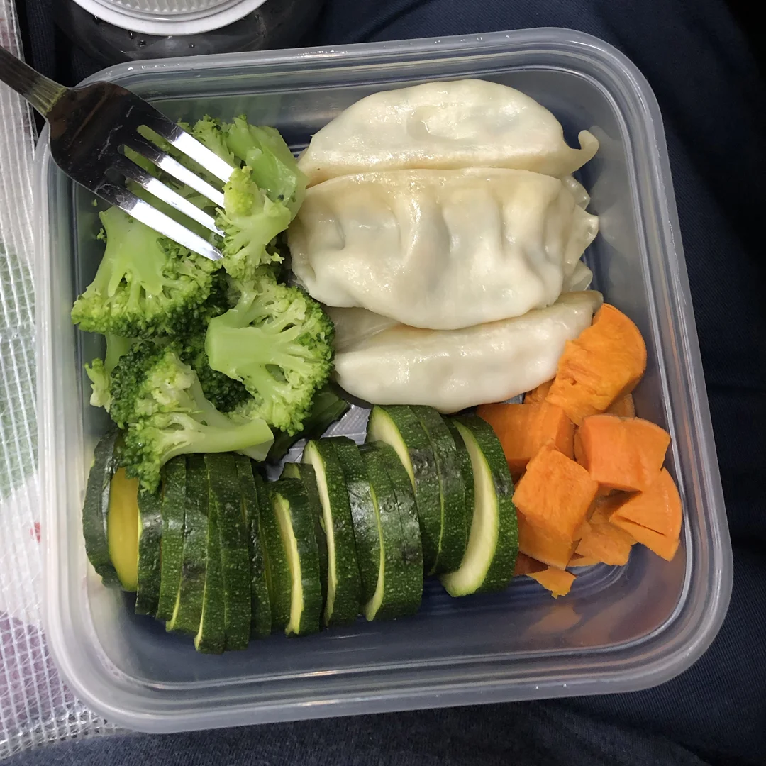 vegan_bus_food.jpg