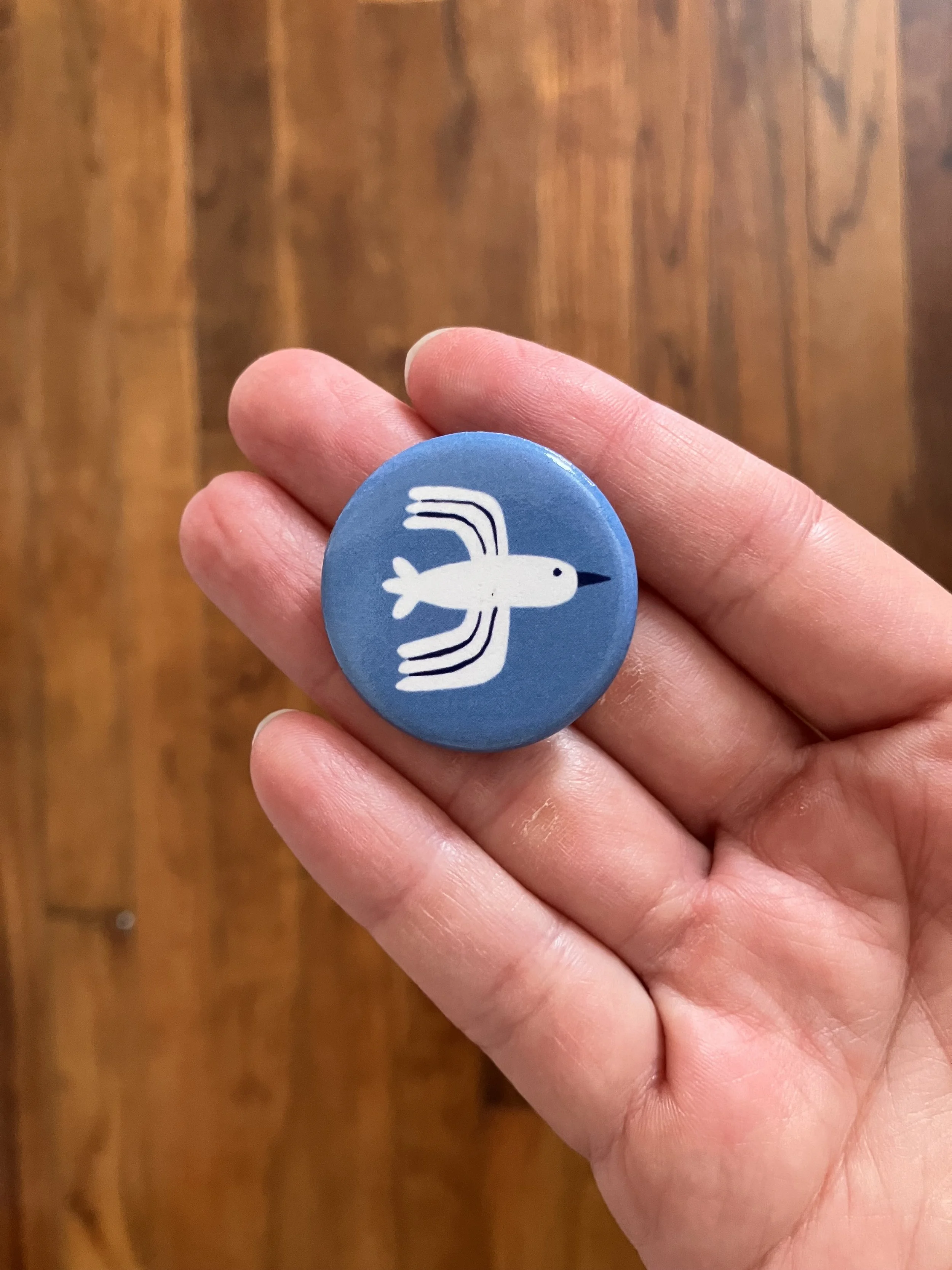 pin-back-button-seagull-blue-by-kay-wolfersperger.jpeg