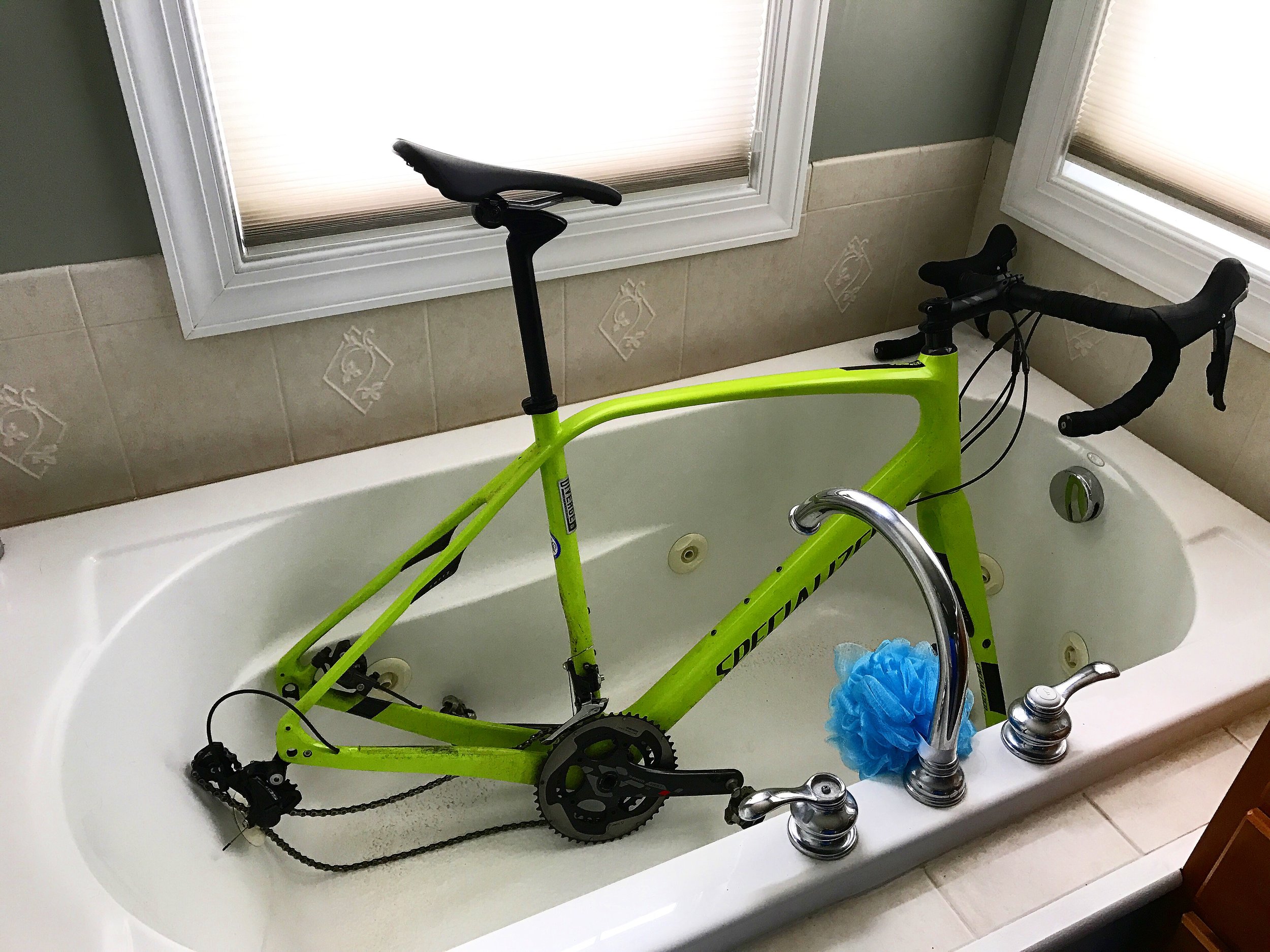 Pre-sale cleaning of the Diverge much to the dismay of the CFO...