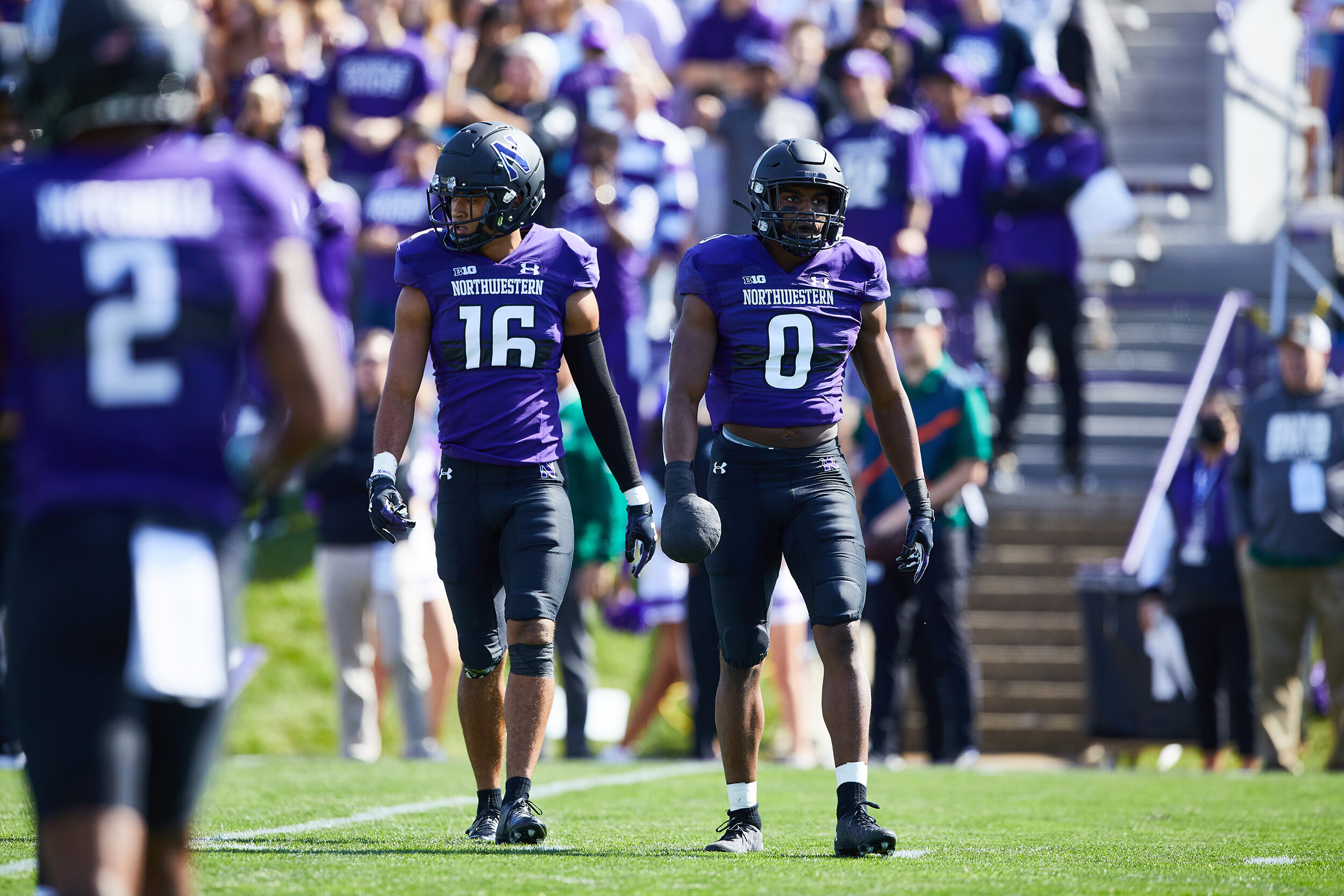 northwestern-football-athletes-portraits-sports-athletics-advertising-chicago-photographer-18-1