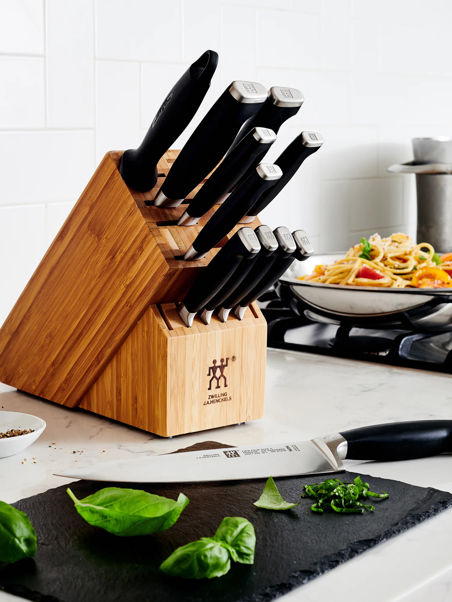 KnifeBlock_5640_RETOUCHED.jpg