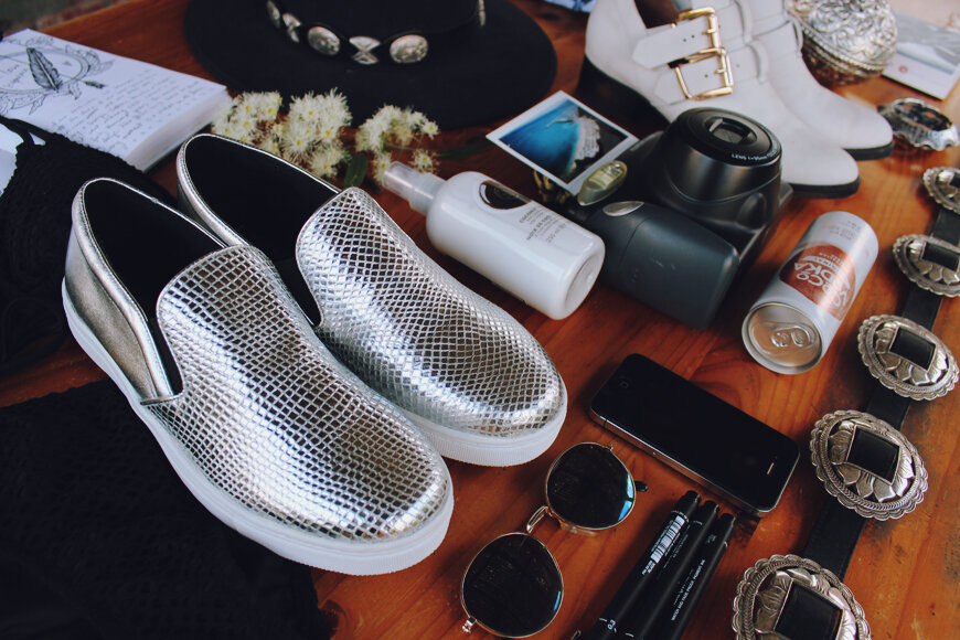2flatlay_zps0d7f08f5.jpg