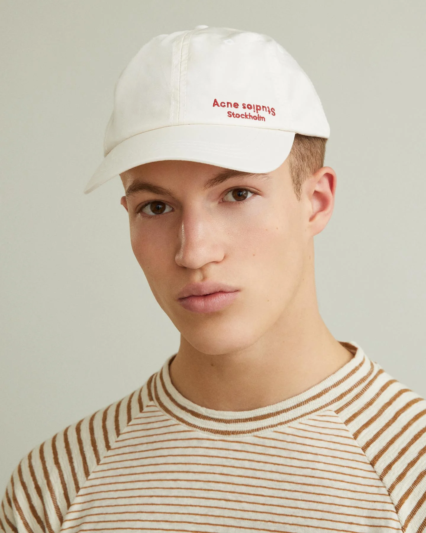 SS19_AcneStudios_CARLIY_DYE_CARLIYDYE_C40021_ECRU_BEIGE_2320 copy.jpg