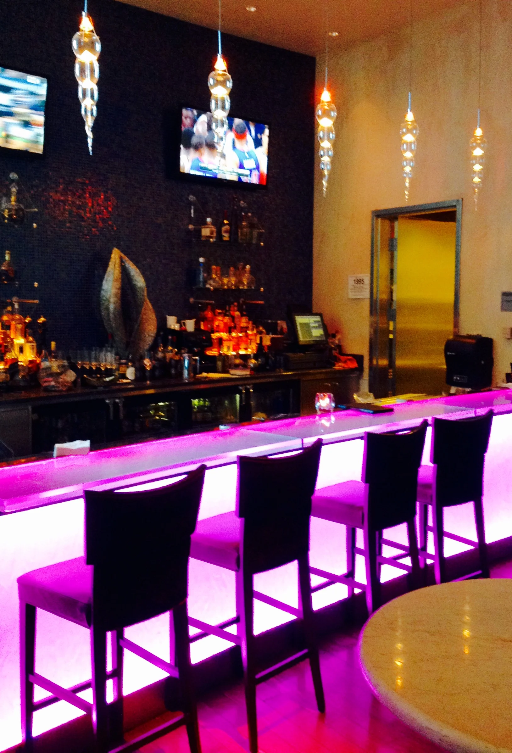 Bar entering Iridescence