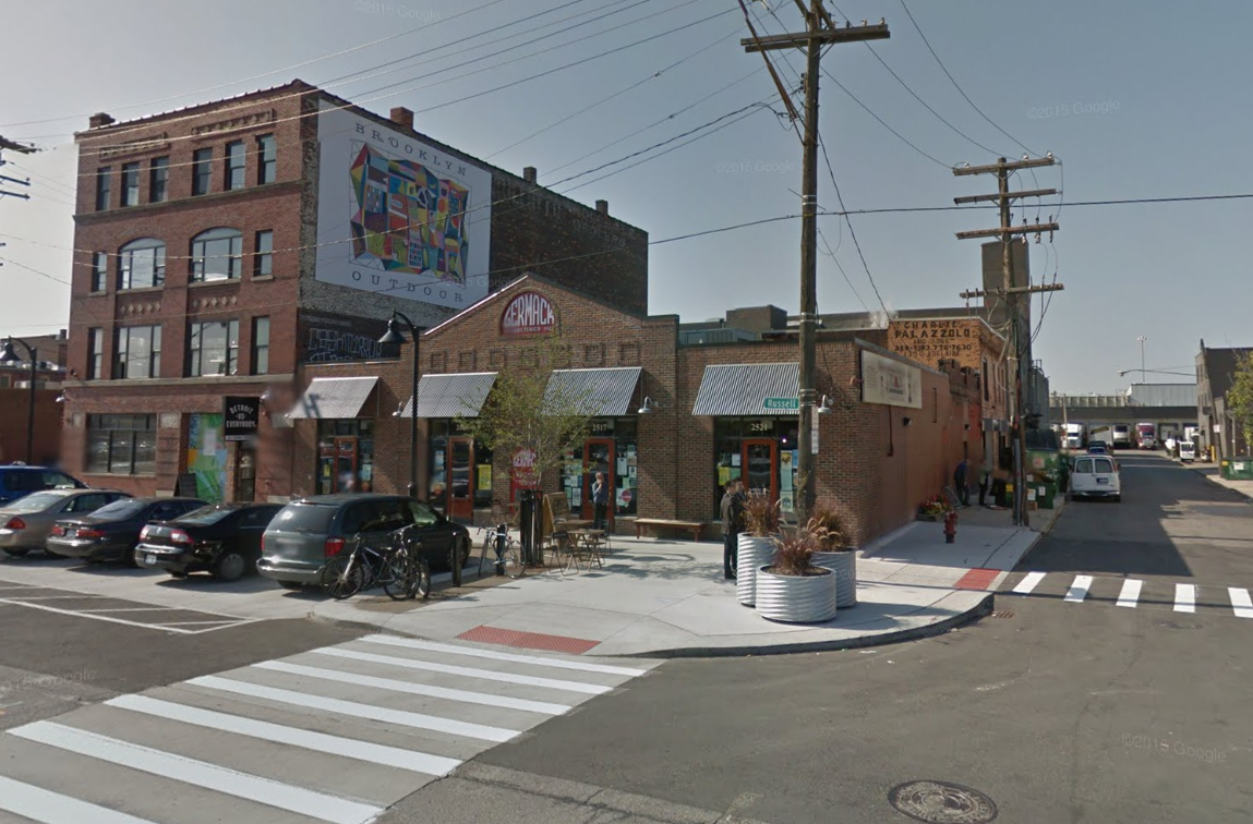 Just below our @Brooklynoutdoor HQ and home of j'adore Detroit lies our lifeblood - Germack Coffee! Perfect stop on a market day or an off market day to enjoy some peace and quiet to get some work done on a beautiful day. 