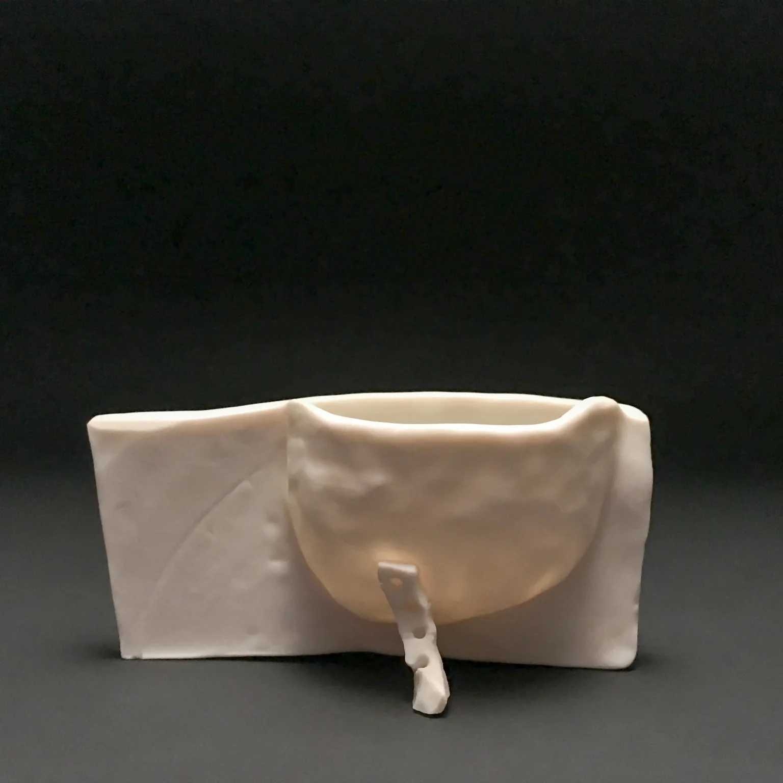 Porcelain Vessel No. 5 by Zuckerhosen