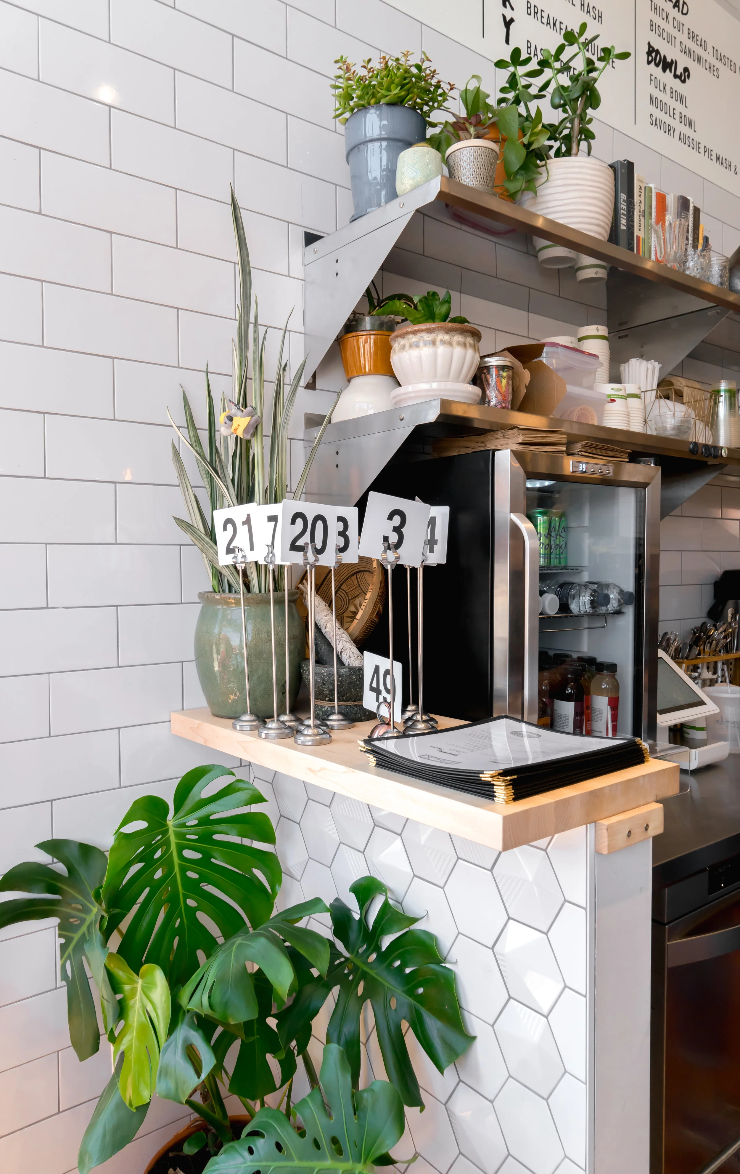 Side bar at FOLK