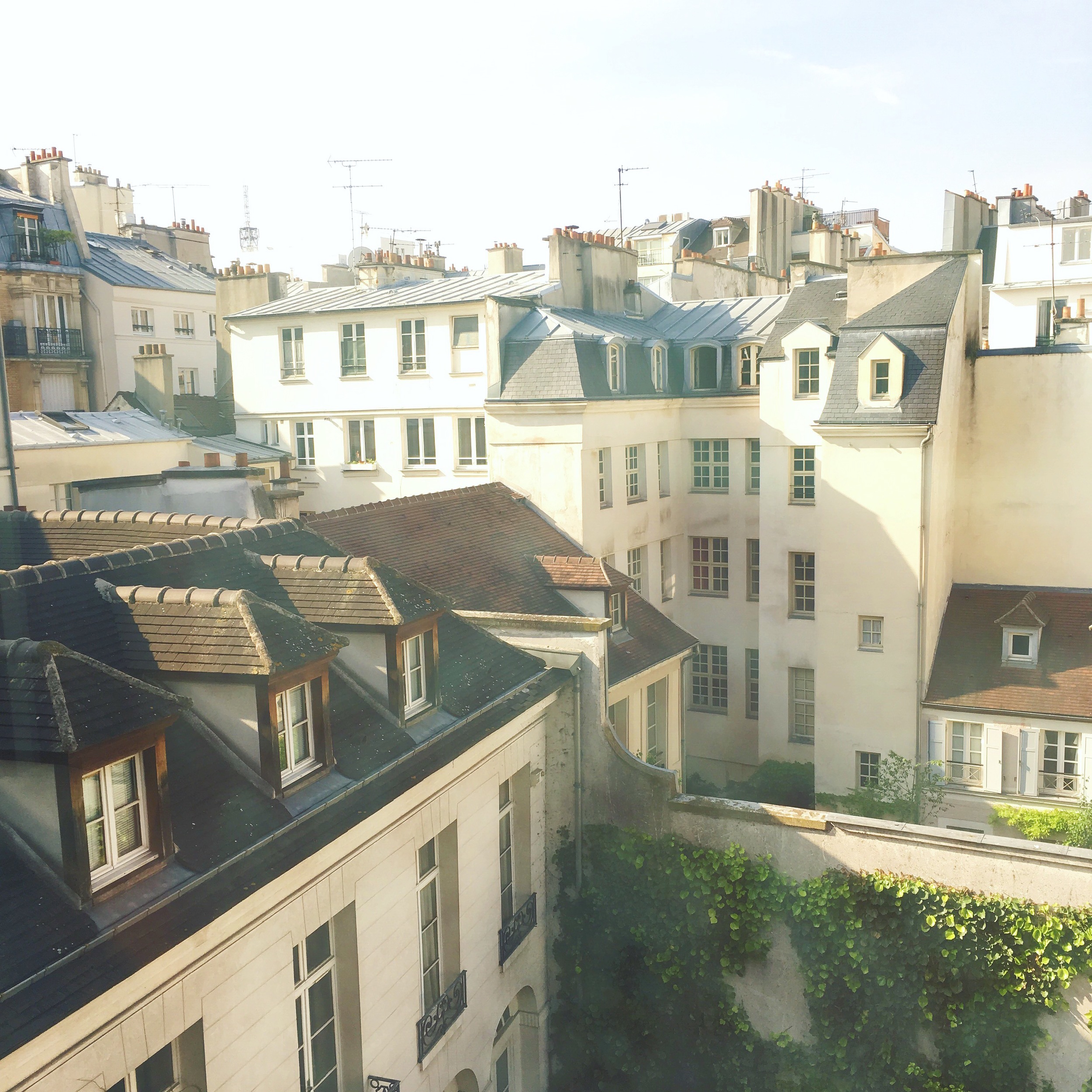 sunny morning in Paris | via my Instagram