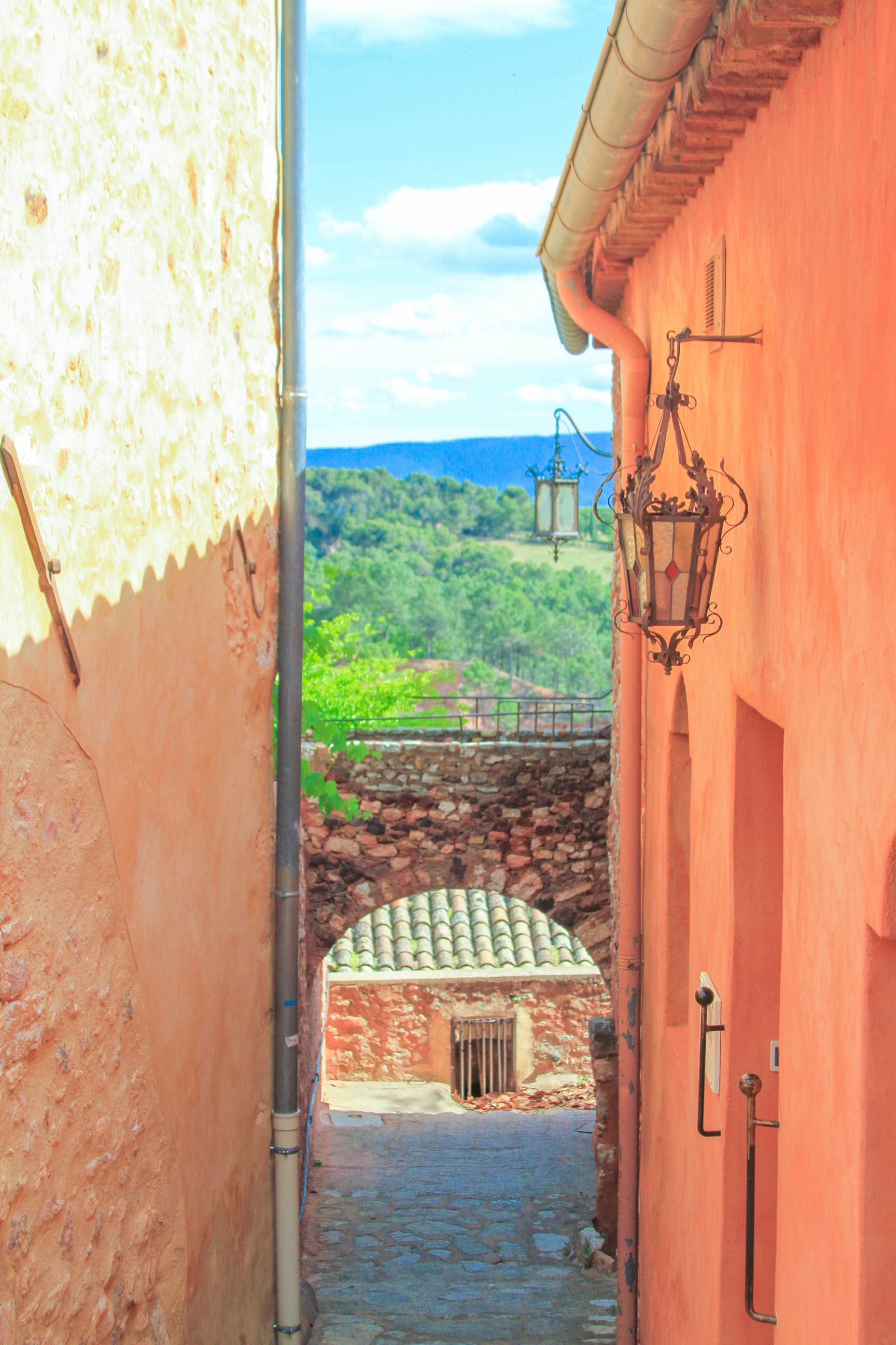 Roussillon, France | #mfrancisdesigntravels