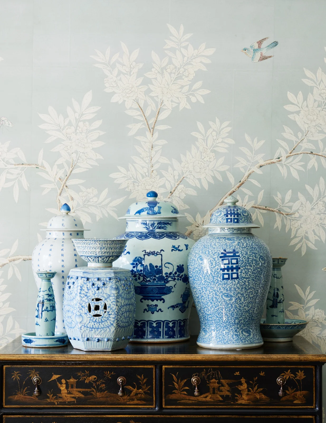 The Best Blue &amp; White Decor on the Internet