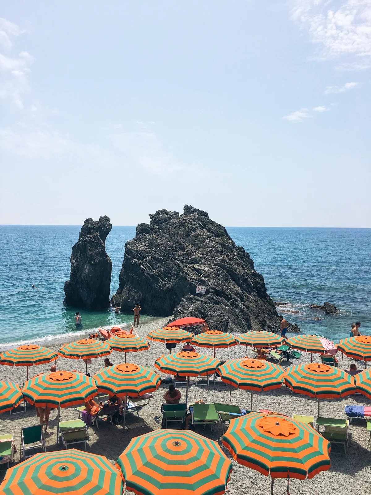 How (Not) to See Cinque Terre, Italy in One Day | You just can’t see all five towns on a day trip! But with this guide of the best things to do (from beaches and hiking paths to food and views), you can plan your own perfect Cinque Terre itinerary -…