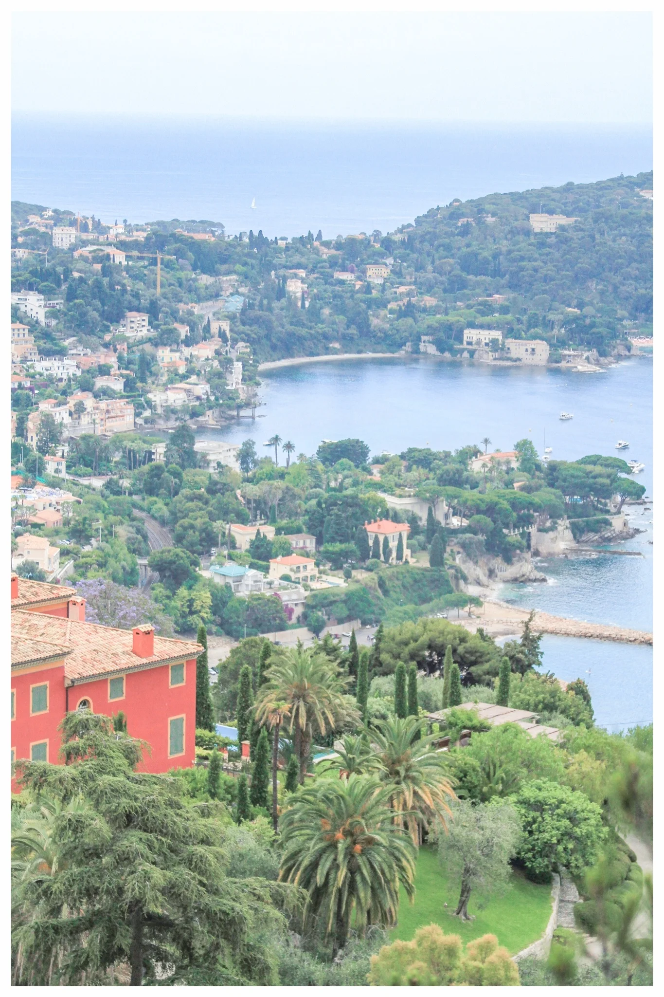 Our Summer Abroad: The Non-Backpacker’s Guide to Three Months of Slow Travel Through Europe | A 3-Month Itinerary from Paris to Rome, traveling to cities through France, Switzerland and Italy. | My Packing List and Planning Tips for spending the sum…