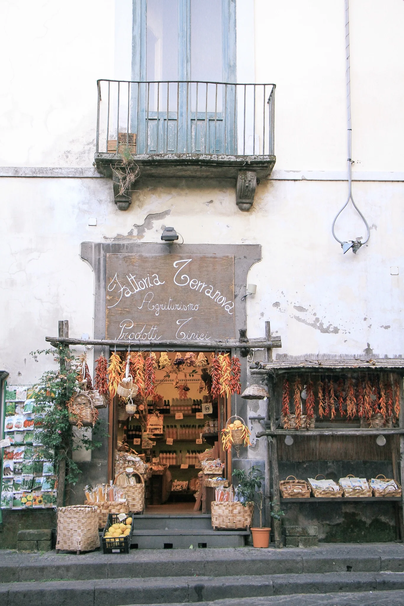 10 Ways to Travel Europe Like a Local