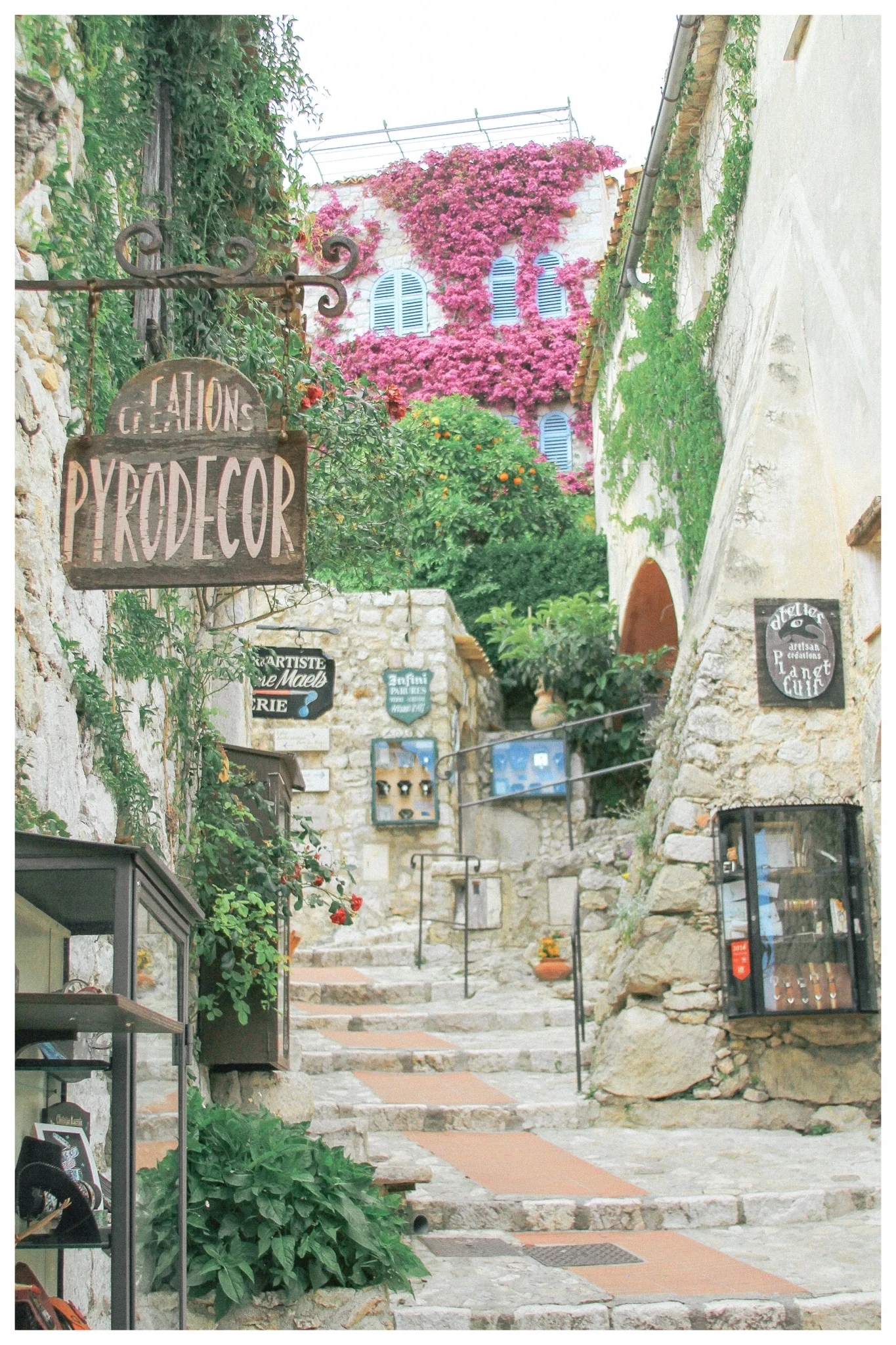A Day Trip to Èze: The Most Charming Hilltop Village on the French Riviera | Things to do, from shopping and exploring the Jardin Exotique to visiting the best hotels and restaurants. | Èze, France Travel Guide
