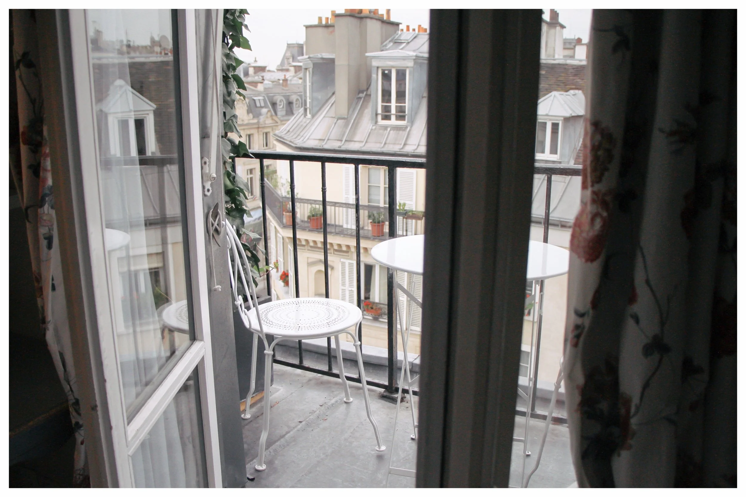 The Most Charming Boutique Hotel in Paris, France | This budget-friendly boutique hotel in the heart of the Marais is one of the most romantic places to stay in the City of Light. Hotel Caron de Beaumarchais has affordable rates, wonderful service, …