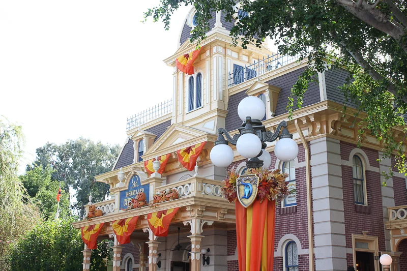 HalloweenDecor-2.jpg