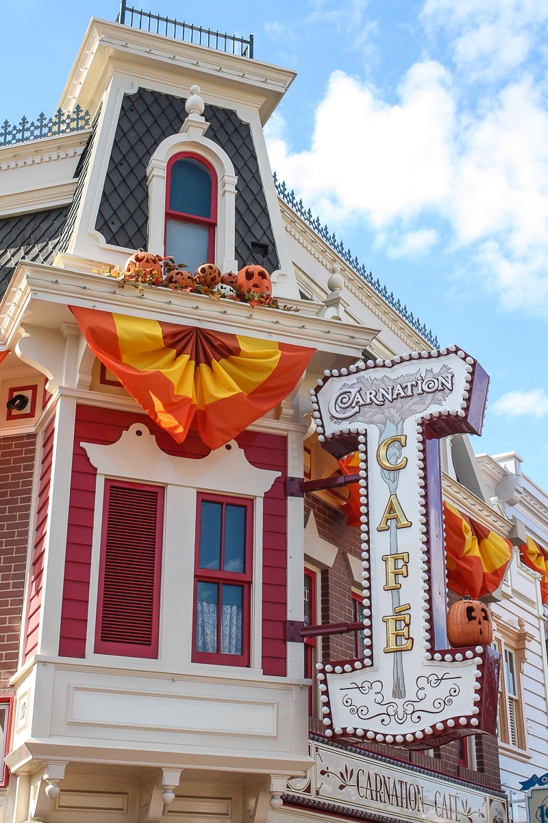 HalloweenDecor-6.jpg