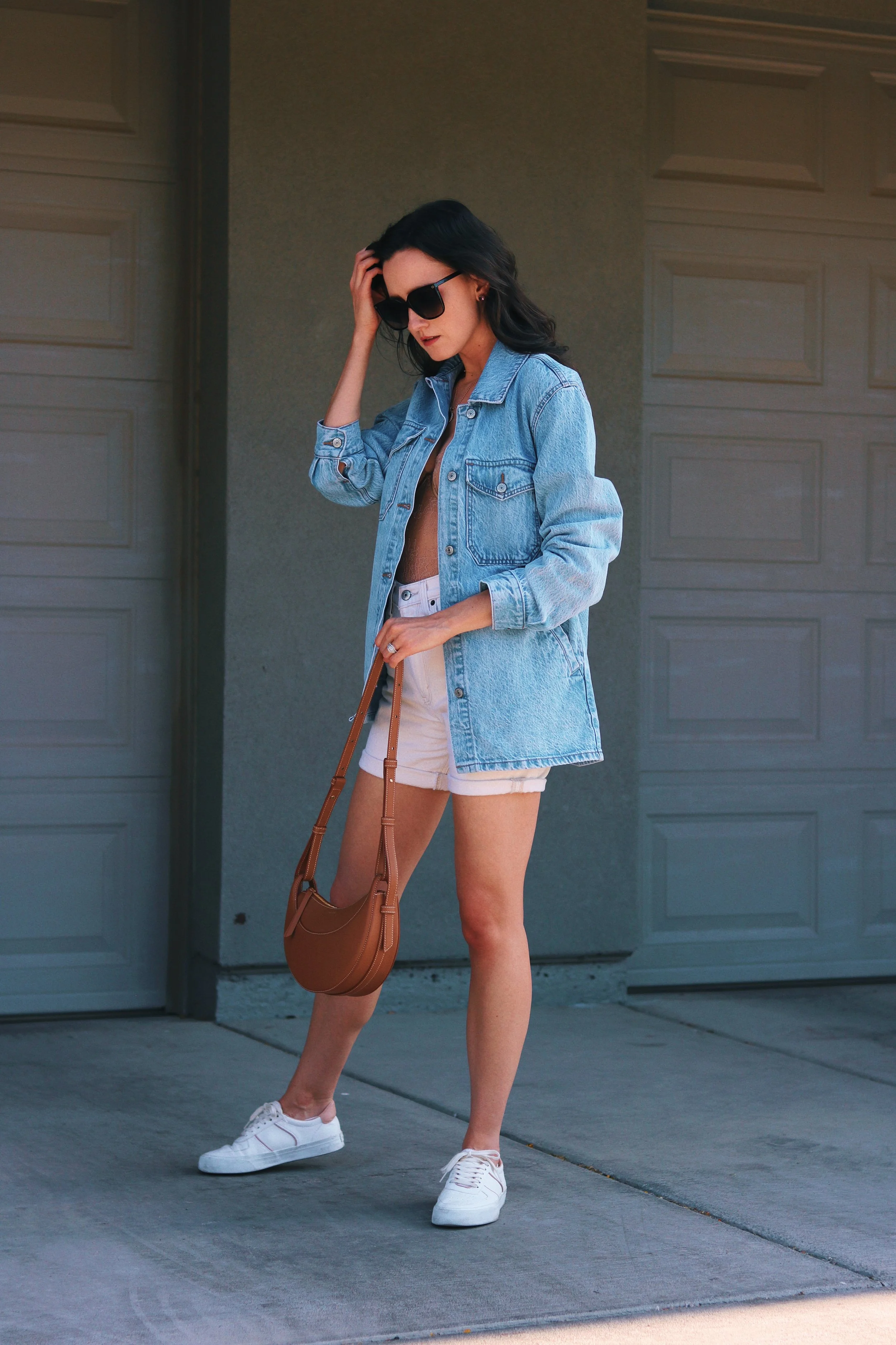 How To Style A Denim Jacket For Summer