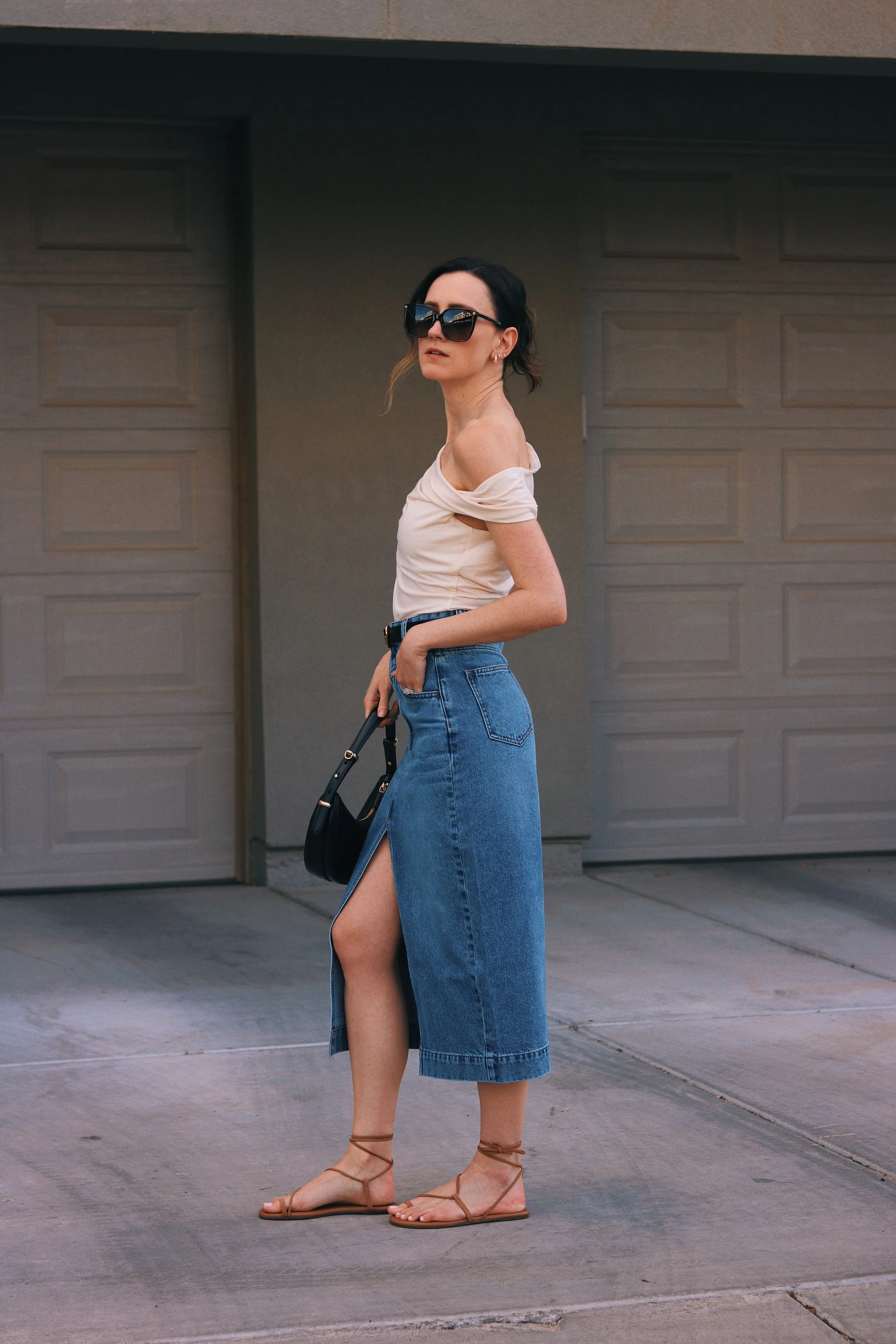 How To Style A Denim Midi Skirt