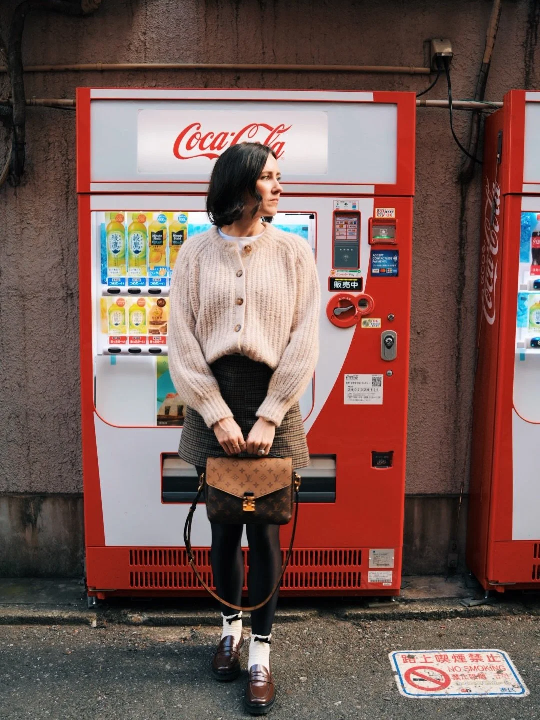 our first day in Japan!! 🇯🇵 we had a chill day walking around Shibuya since we were still pretty jet lagged. We did some shopping and stopped every few mins to admire the cool architecture! 

First impressions: everyone is so friendly and kind, the