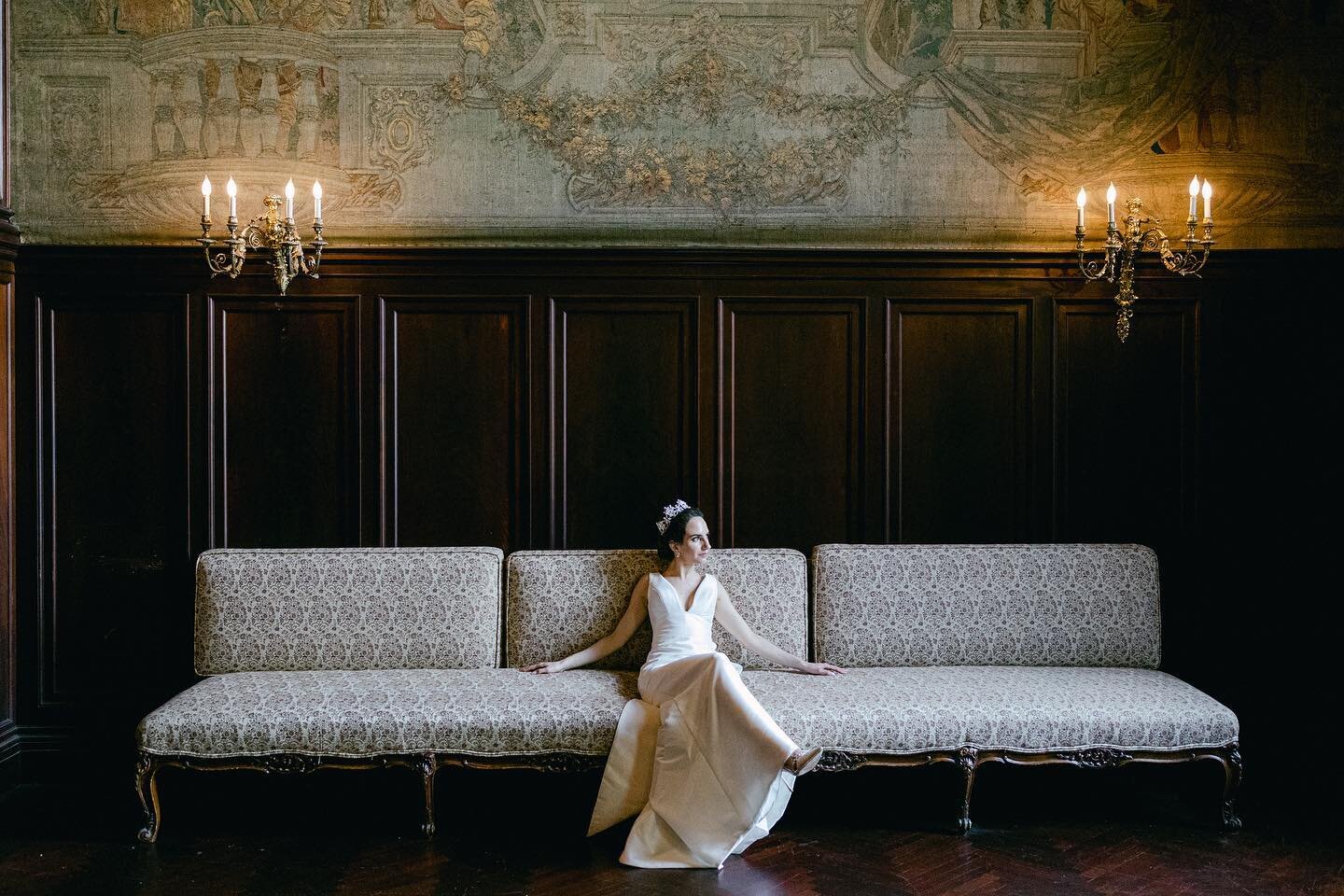 GOT Mood, An stunning Wedding in a Castle. | A&amp;M ✨

Dress @justinalexander 
Shoes @badgleymischka 
Edited with @refinedpresets 

Mexico Wedding Photographer 🇲🇽
Worldwide Destination Wedding Photographer ✨

#destinationweddingphotographer #desti