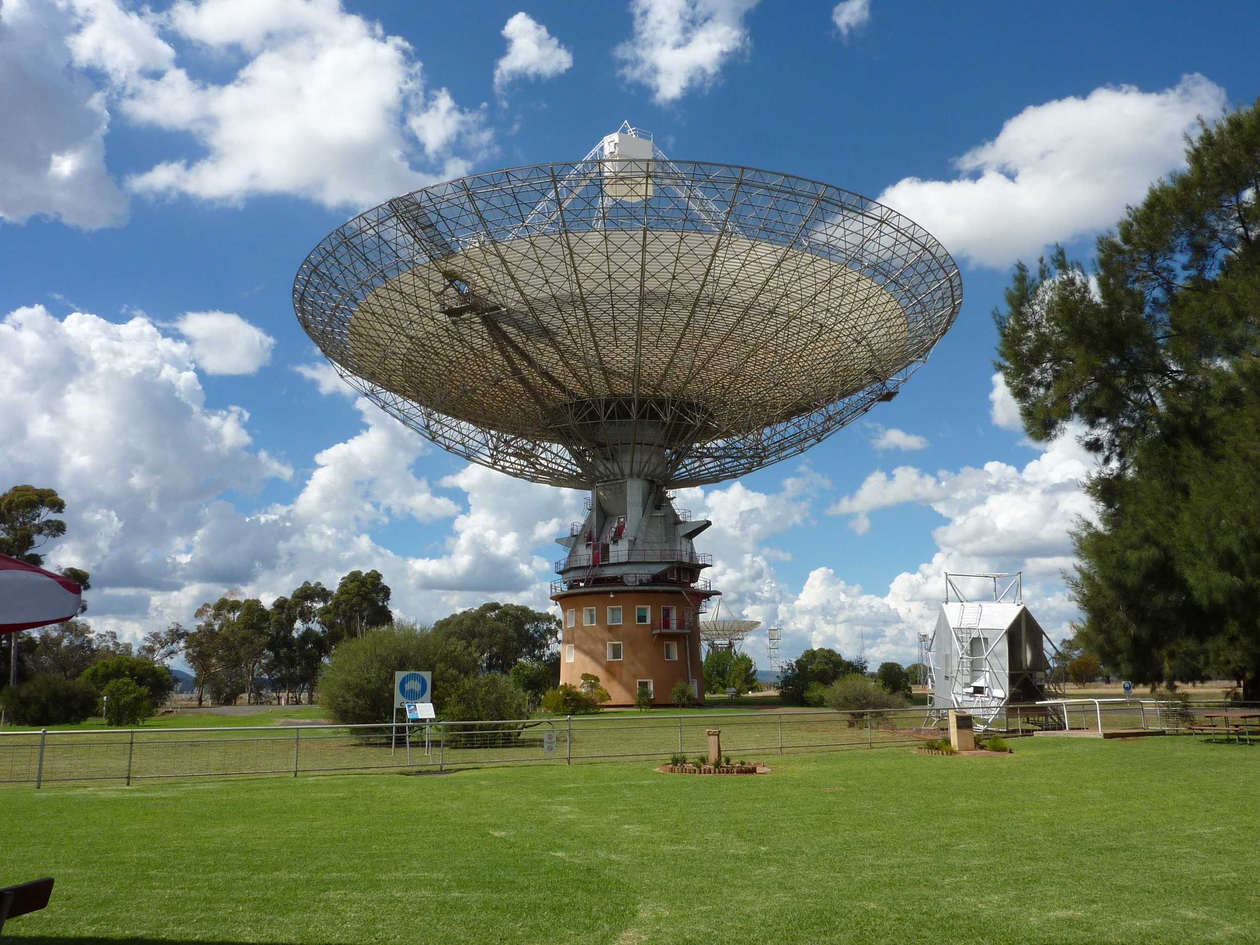 Parkes Radio Telescope