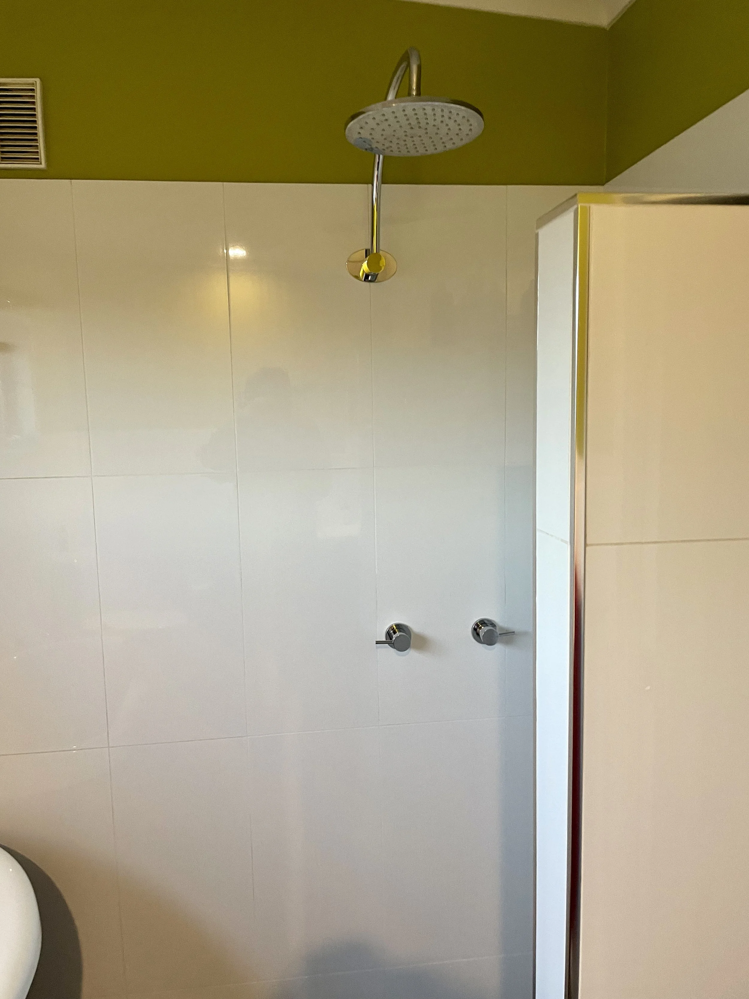 Canberra 202308 4 AirBnB Pialligo Guest House — Girt By