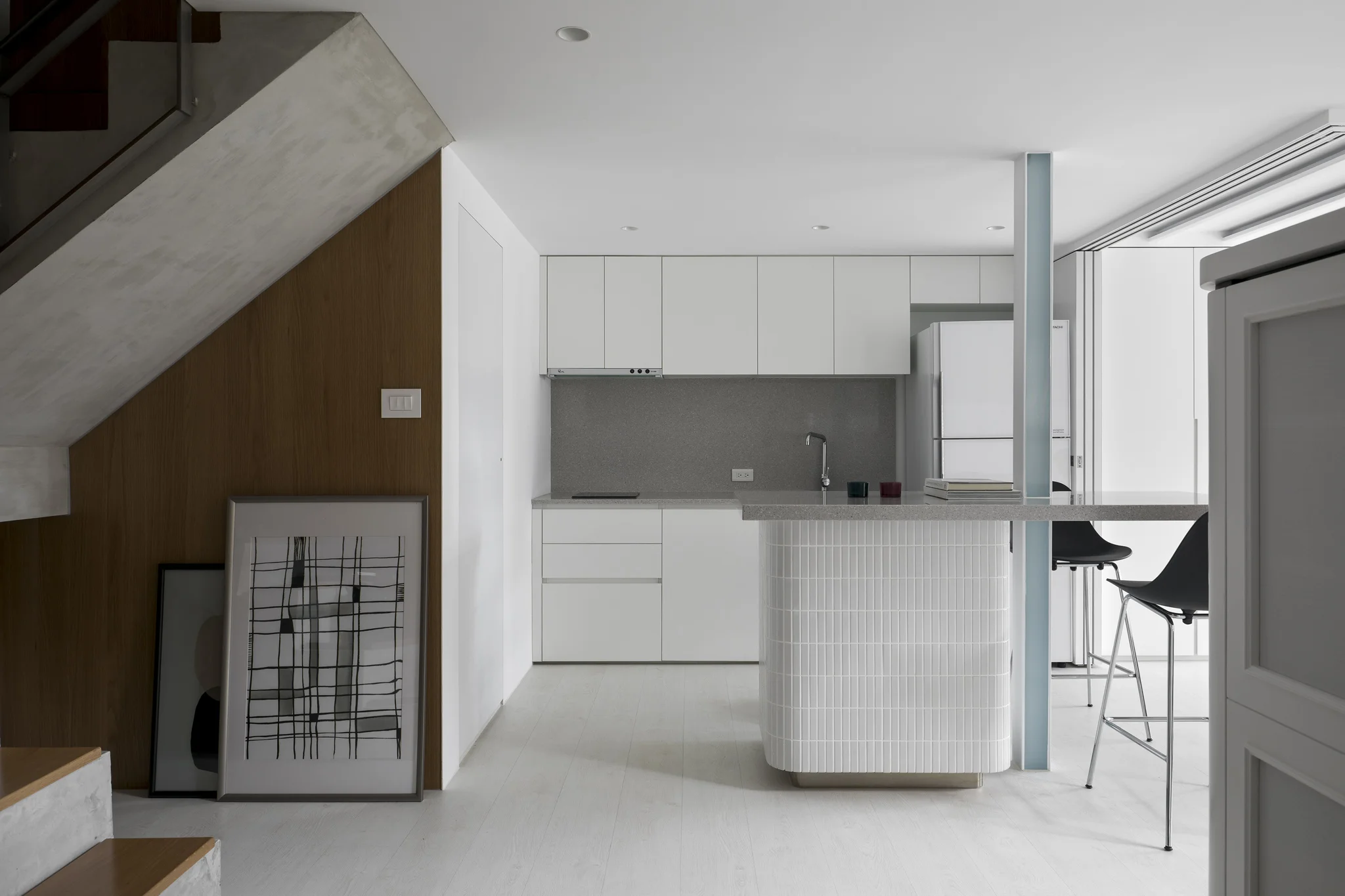 Nancys Big Apt_Studio In2_07.jpg