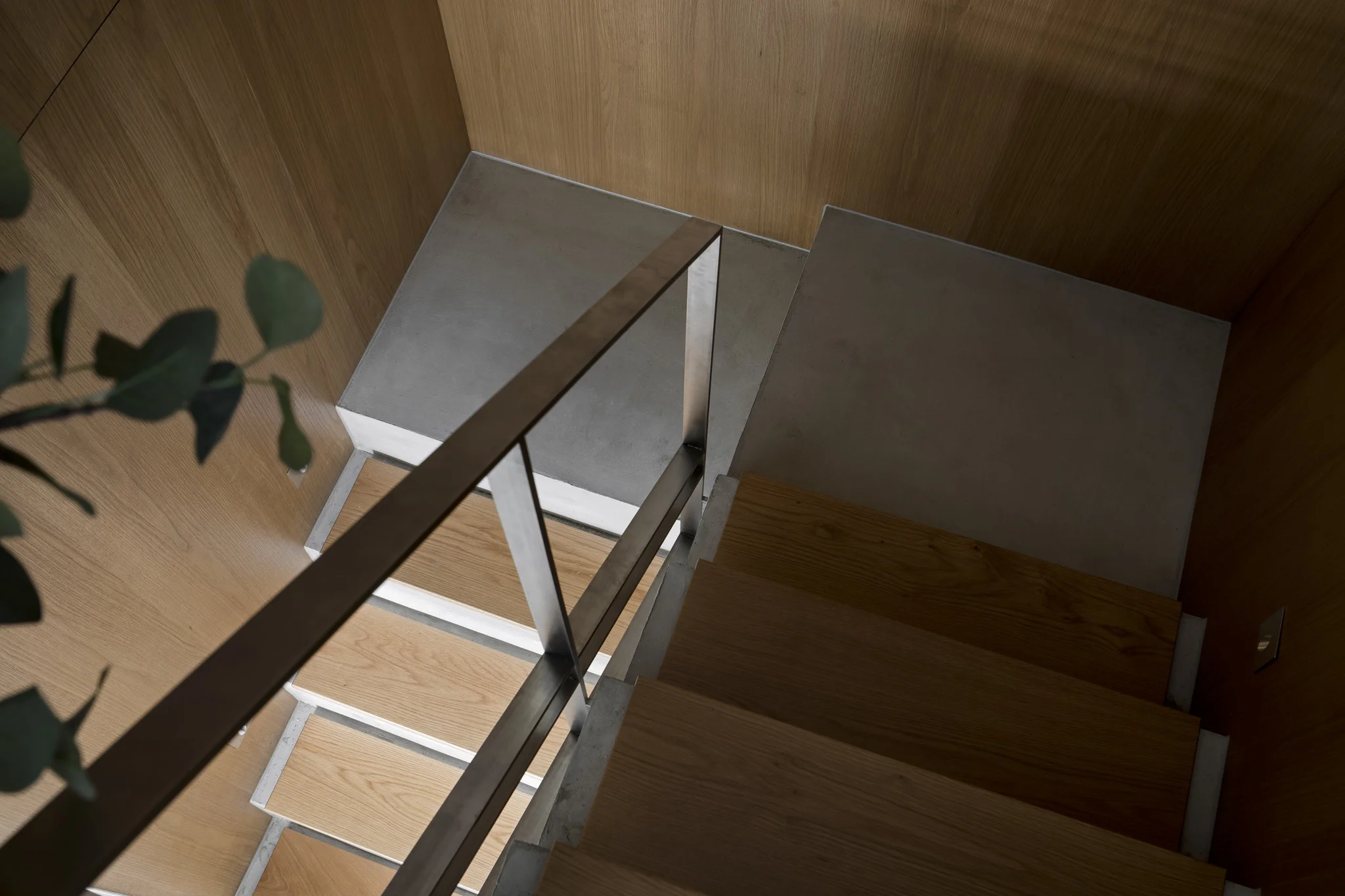 Nancys Big Apt_Studio In2_24.jpg