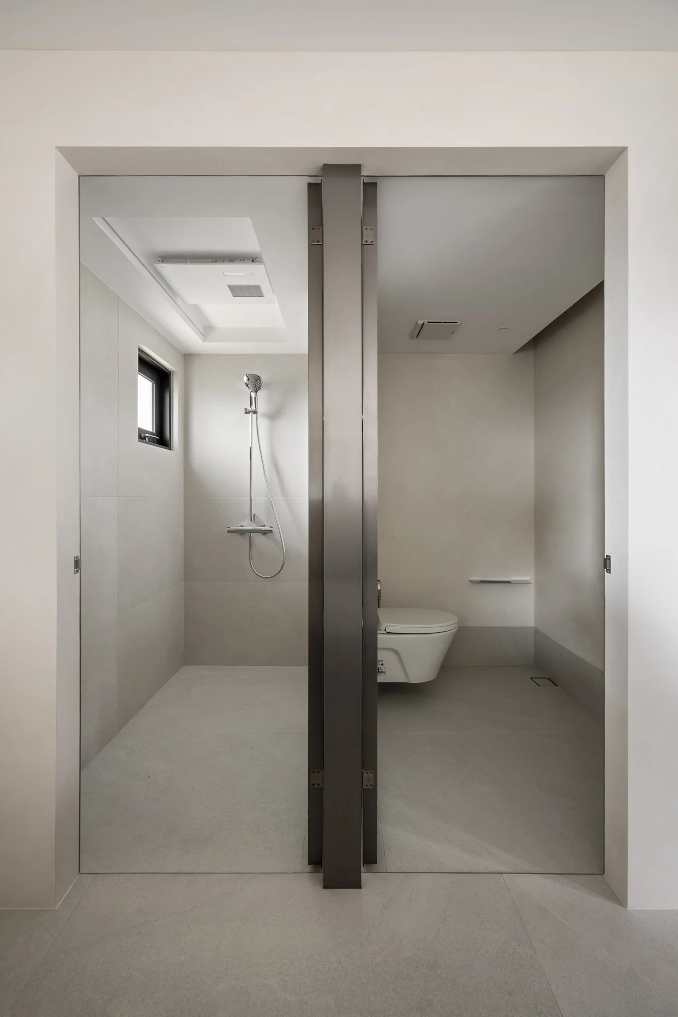 Hsu Residence/ Between