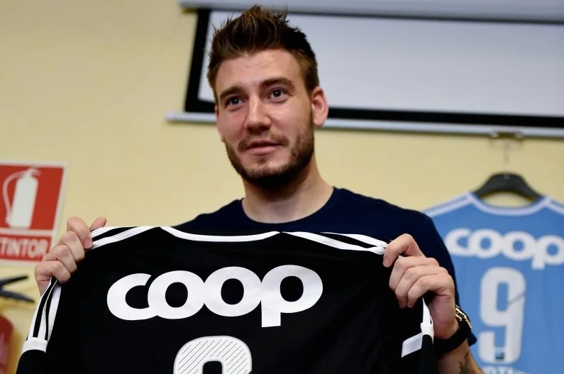 bendtner.jpg