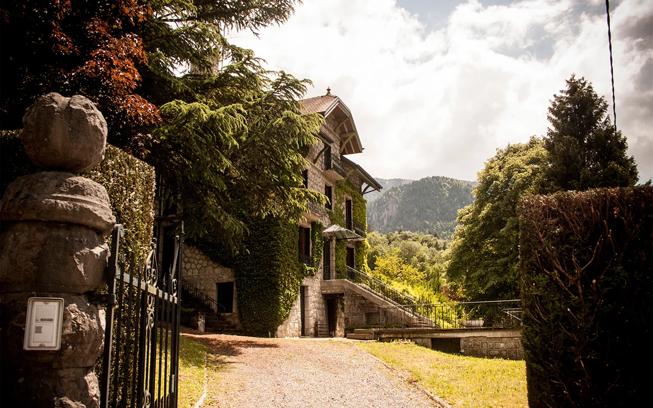 gallery-the-mayors-house9.jpg