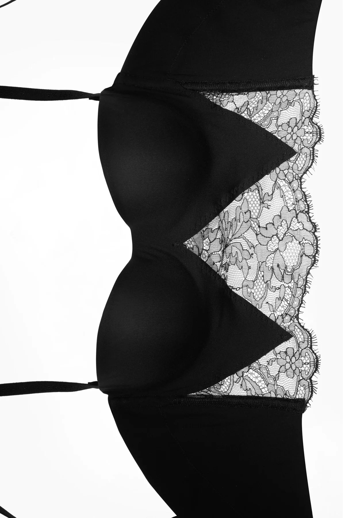 061918_LaPerla_2_Shot_07_ProductLighting_3198 copie.jpg
