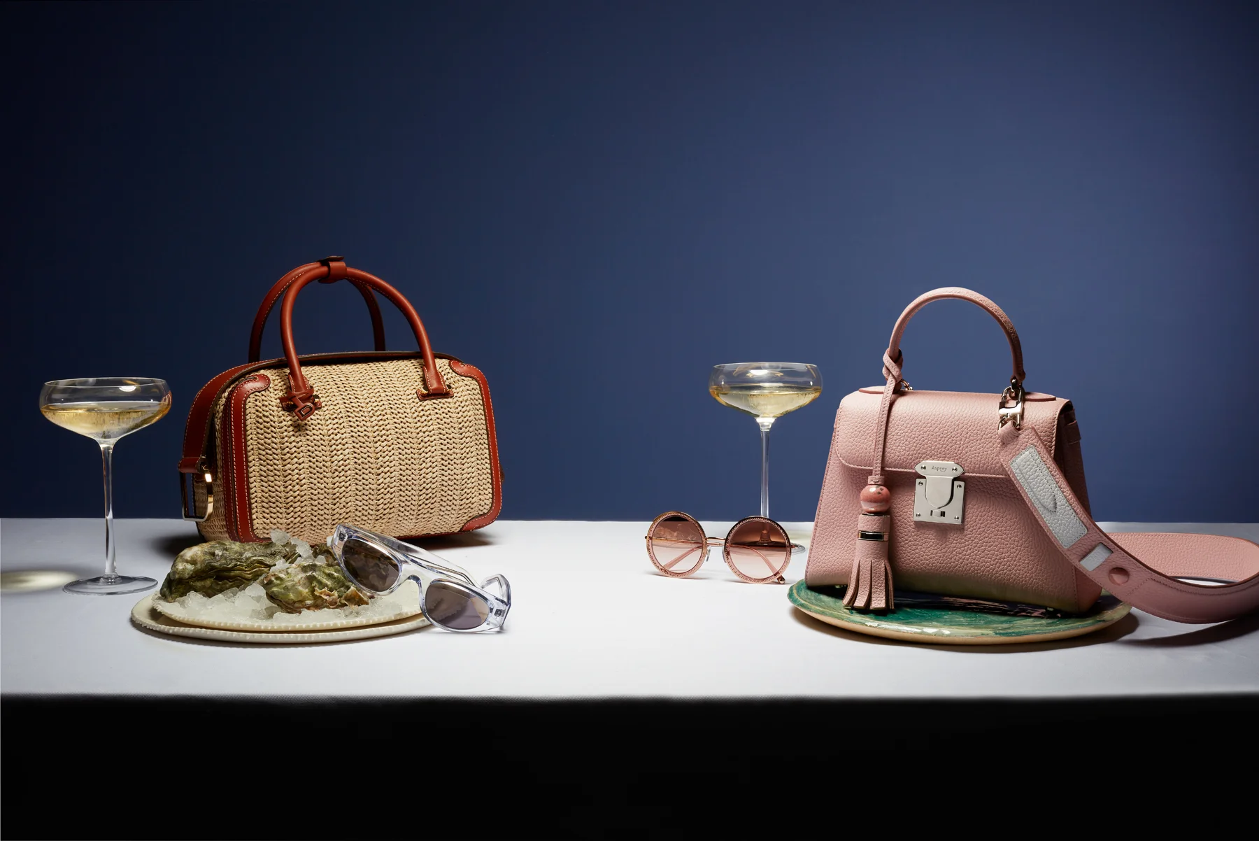 012419_Phoenix_04_Accessories_Shot_01.jpg