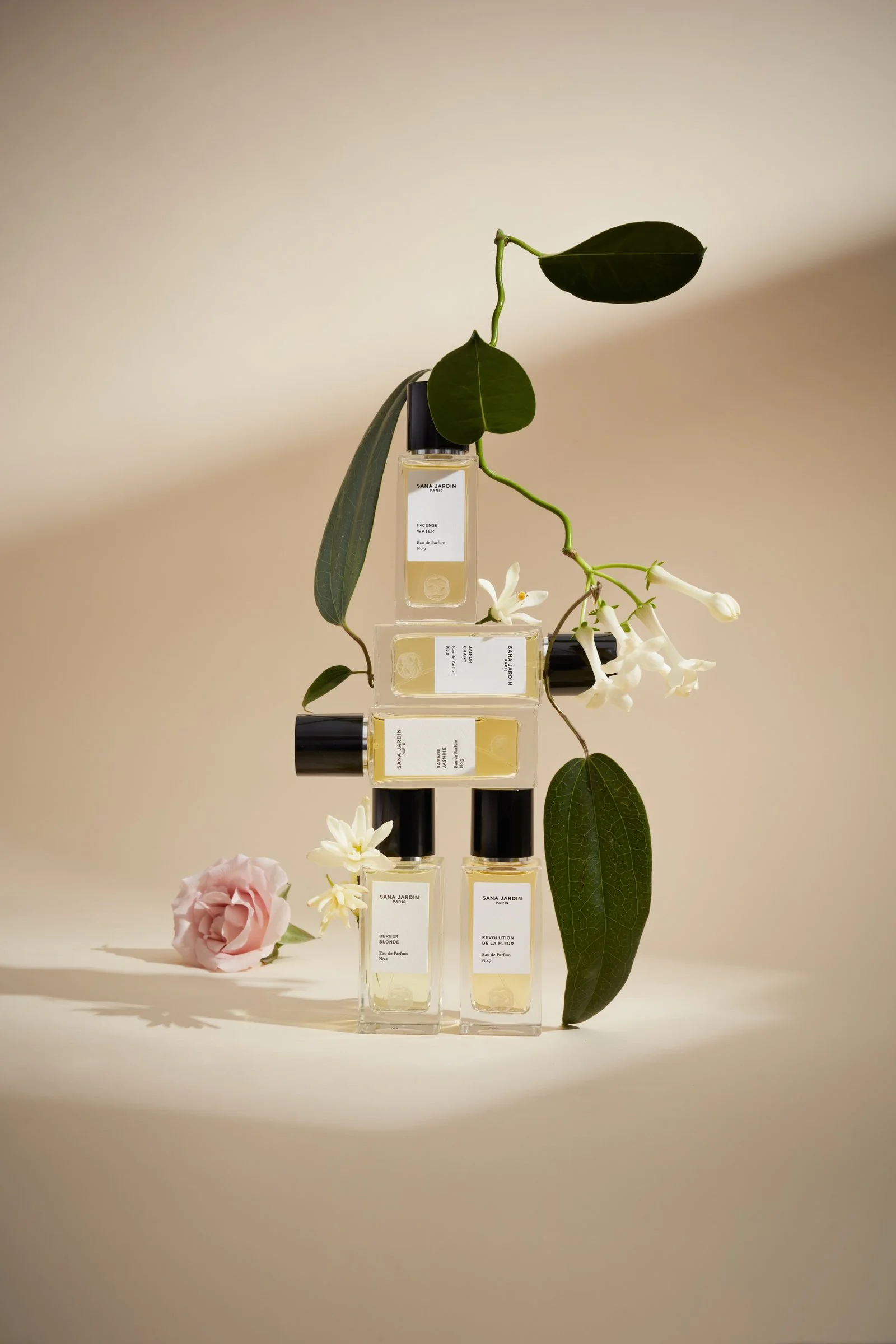 092321_SanaJardin_06_Stack_FreshFloral_12013_RT_V1.jpg