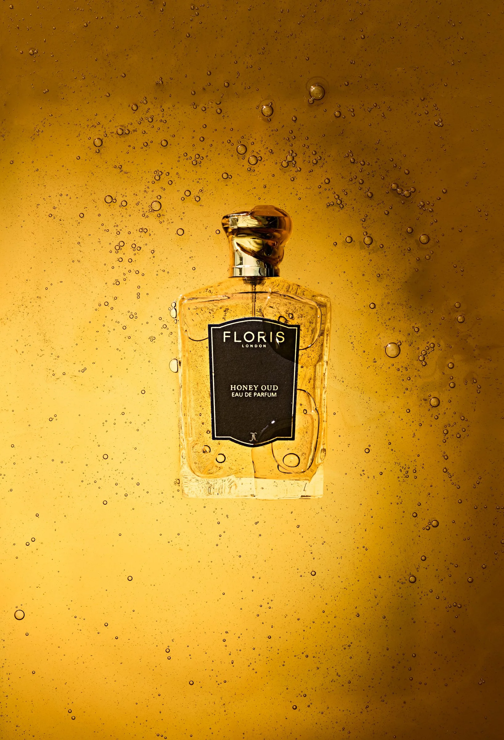 051225_Floris_035_HoneyOud_Shot_7.jpg