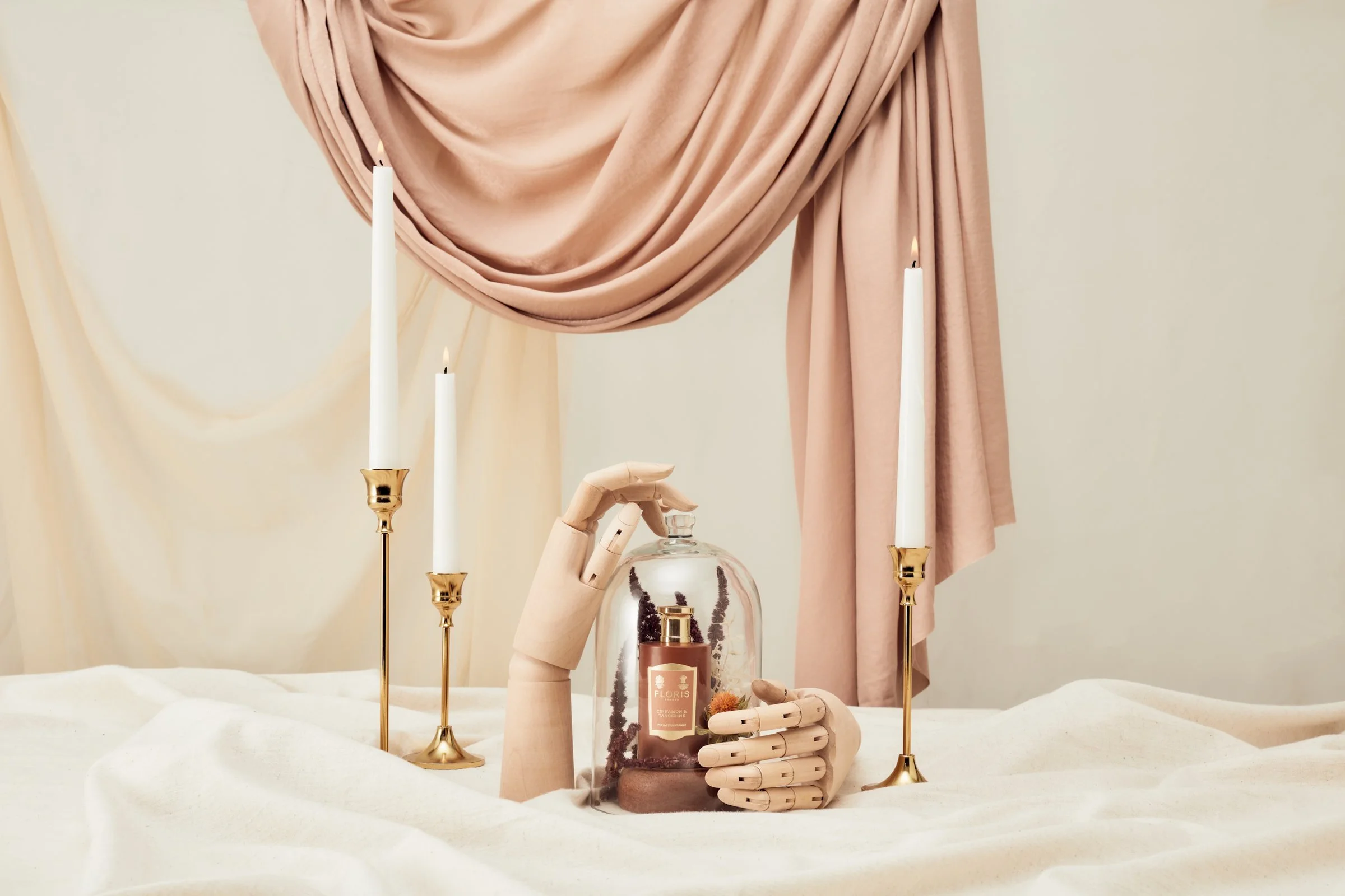012523_Floris_19_Home_Campaign_Shot_020.jpg