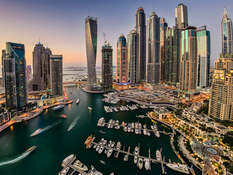 New Labor Law in UAE Offers Greater Protections to Workers 
