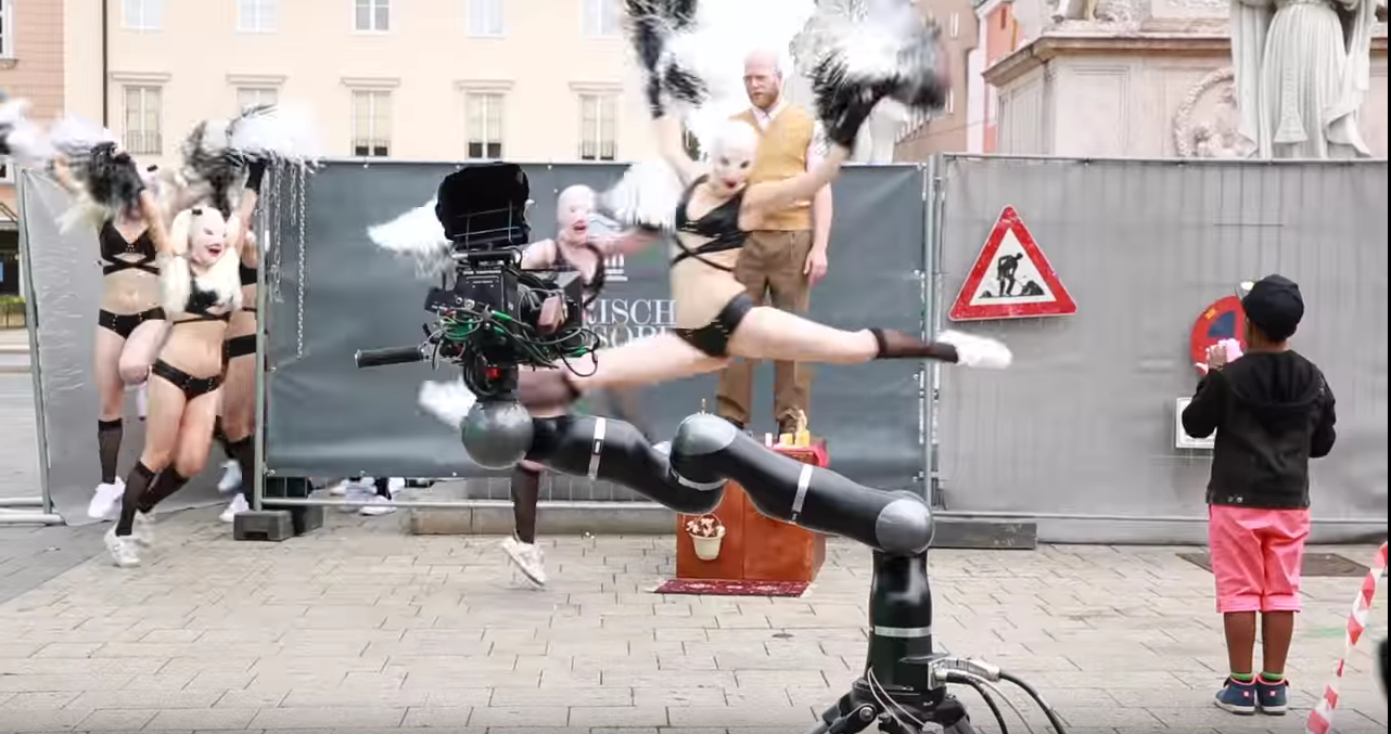 cheerleaders confuse the robo-cam as raoul looks on with utter calmness of a pro...