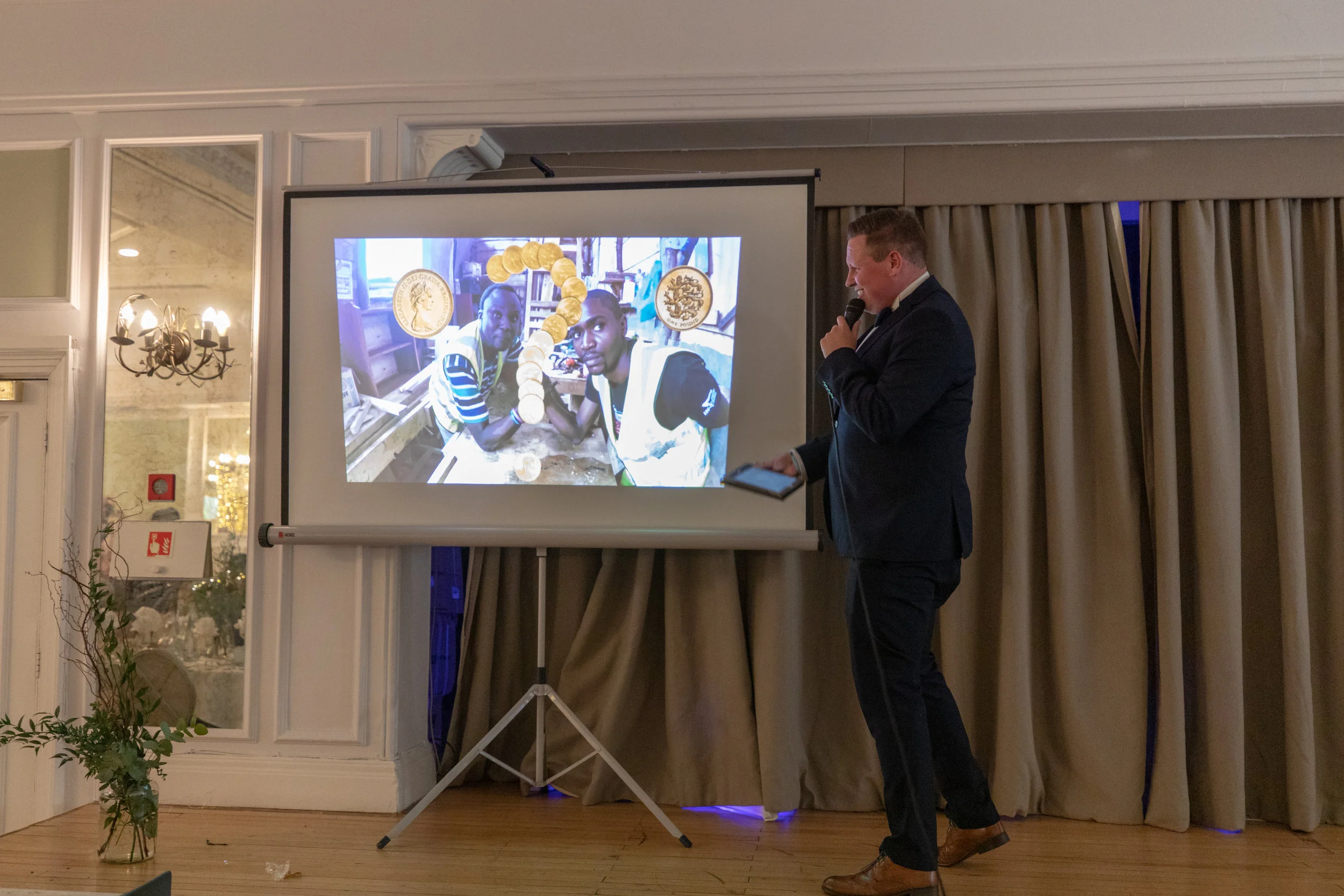 10thAnniversaryBall_Photo18_08-06-2019.jpg