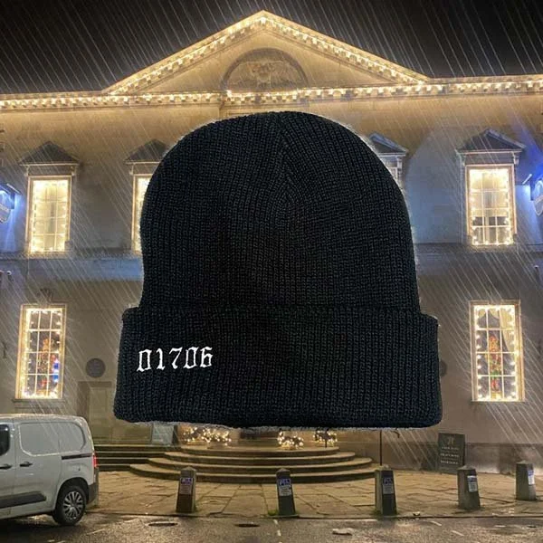 BEANIE1.jpg