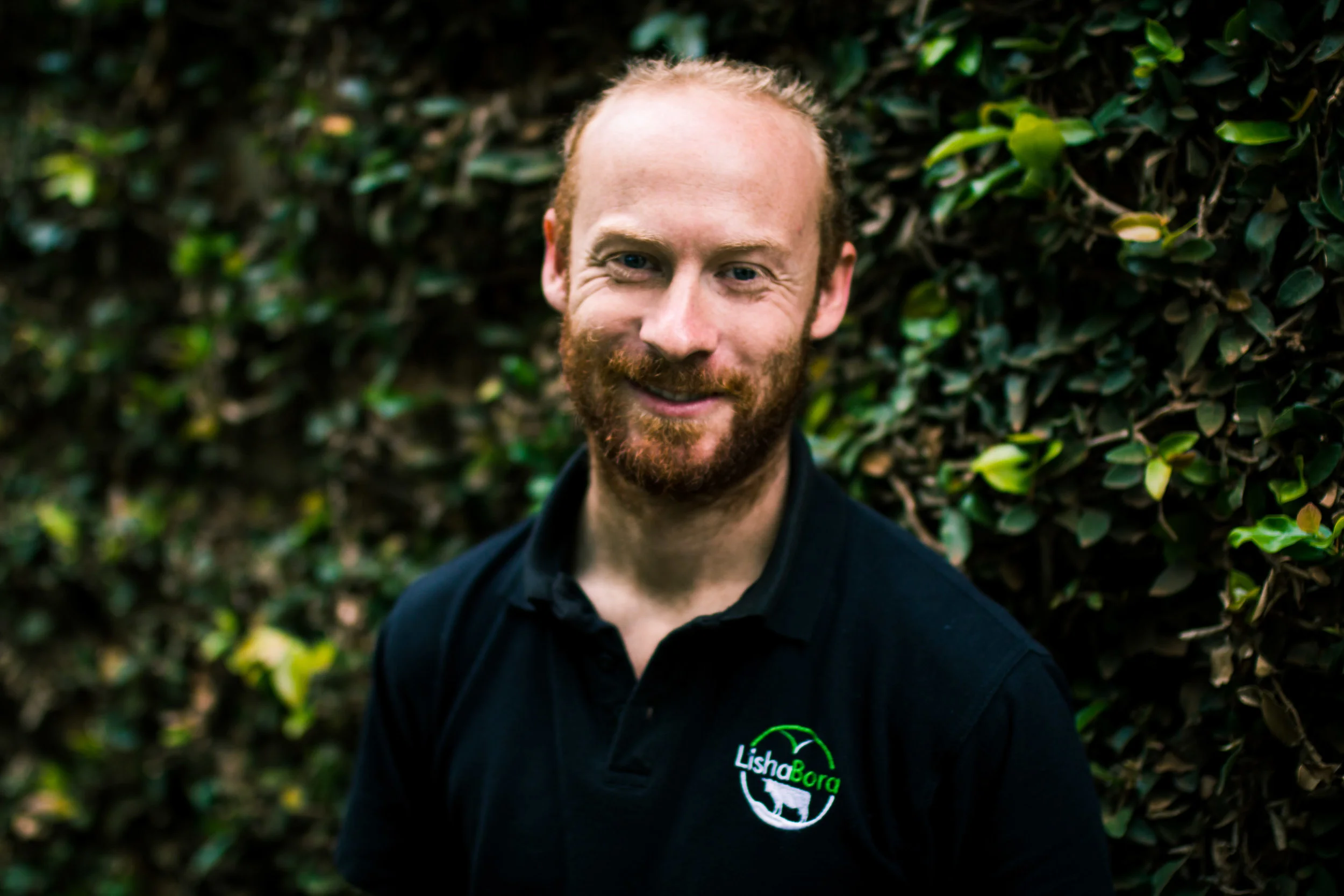 GRAHAM BENTON Founder & Managing Director After living and working in rural Kenya for over four years, Graham was tired of smallholder farmers being taken advantage of. Founding LishaBora, he set out to disrupt the status quo, and break the barriers that exist between rural agriculture and prosperity. Graduating from Prescott College in 2010 launched him into a career of working as a sailing, SCUBA and marine science instructor in the Caribbean. It was there that he built his desire to have a richer impact and deeper meaning in the lives of his customers.