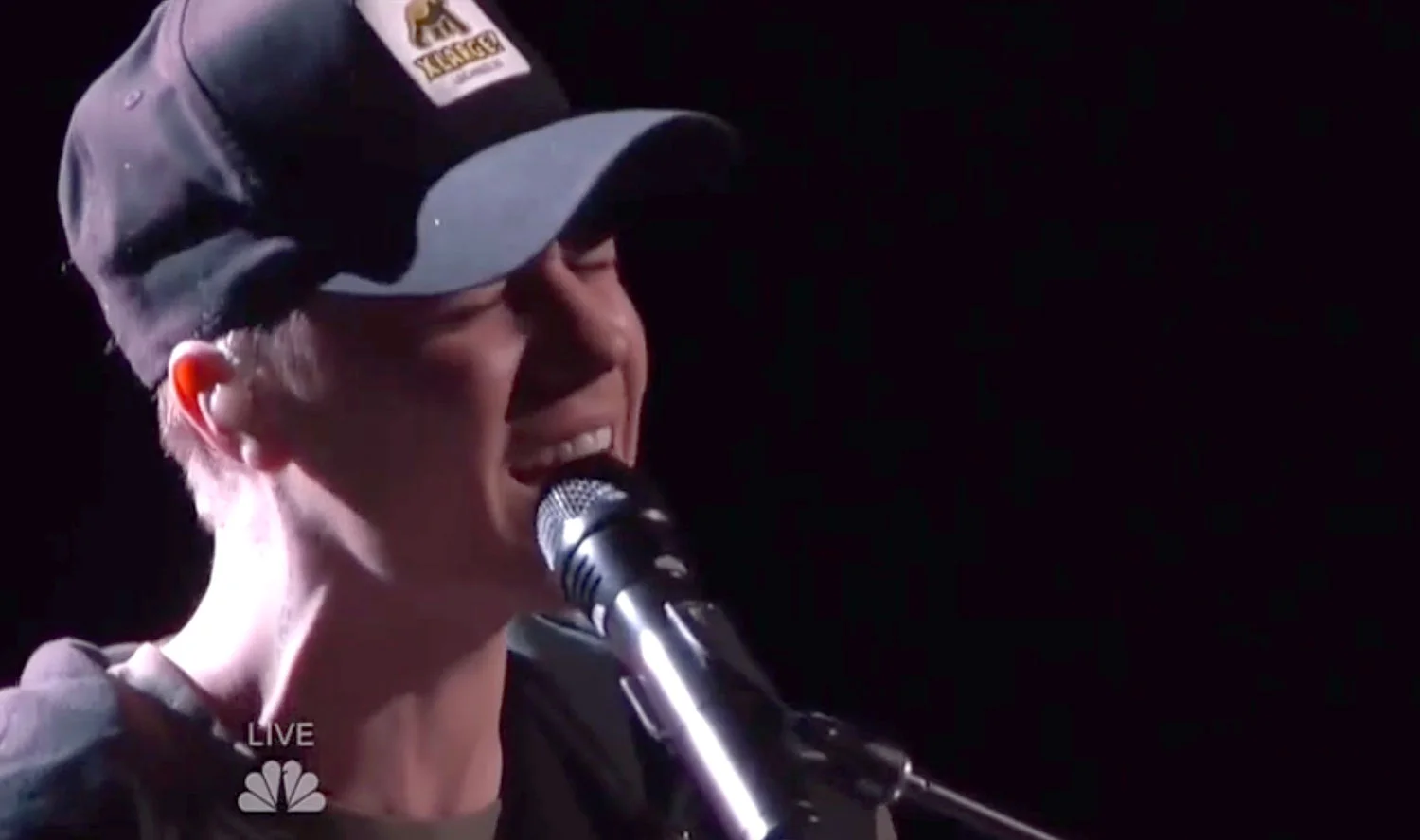 Justin Bieber Shocks Us Again on 'The Voice' Finale