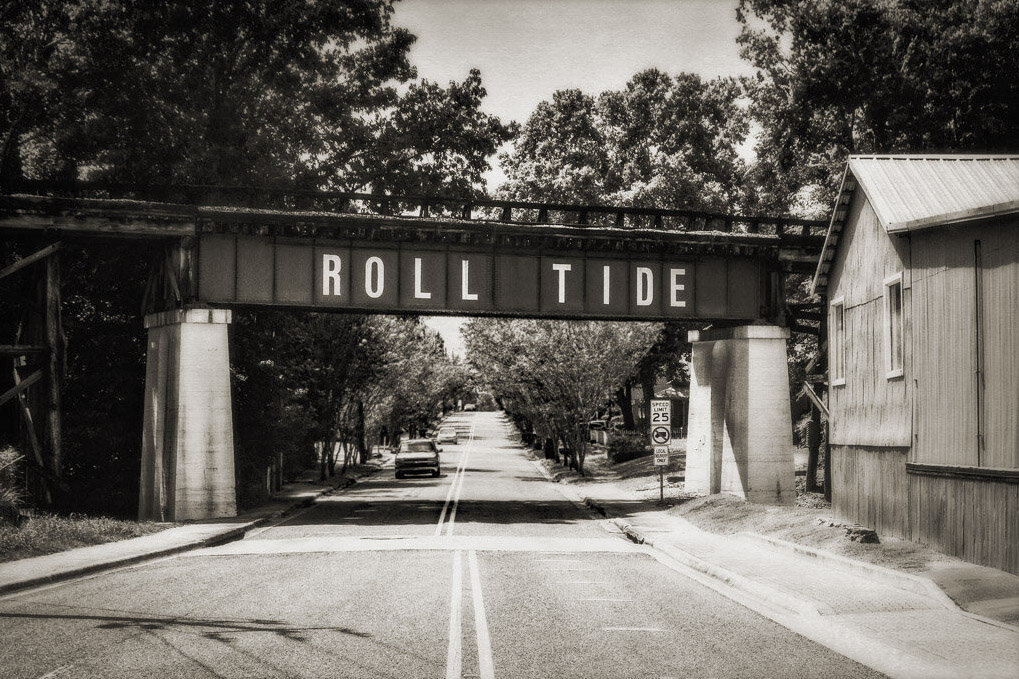 AL20_ROLL-TIDE-BRIDGE_2834_H_BW_s.jpg