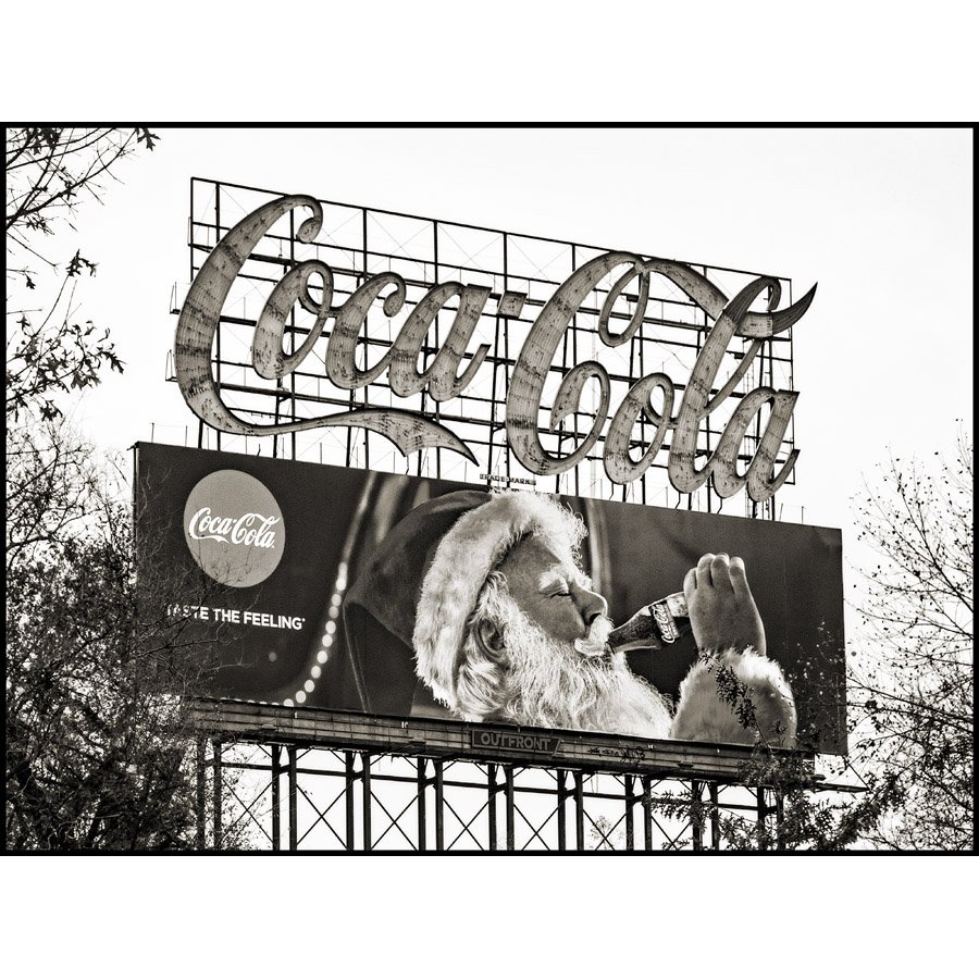 ATL17_COKE-SANTA_3862_BW_30x40_IG.jpg